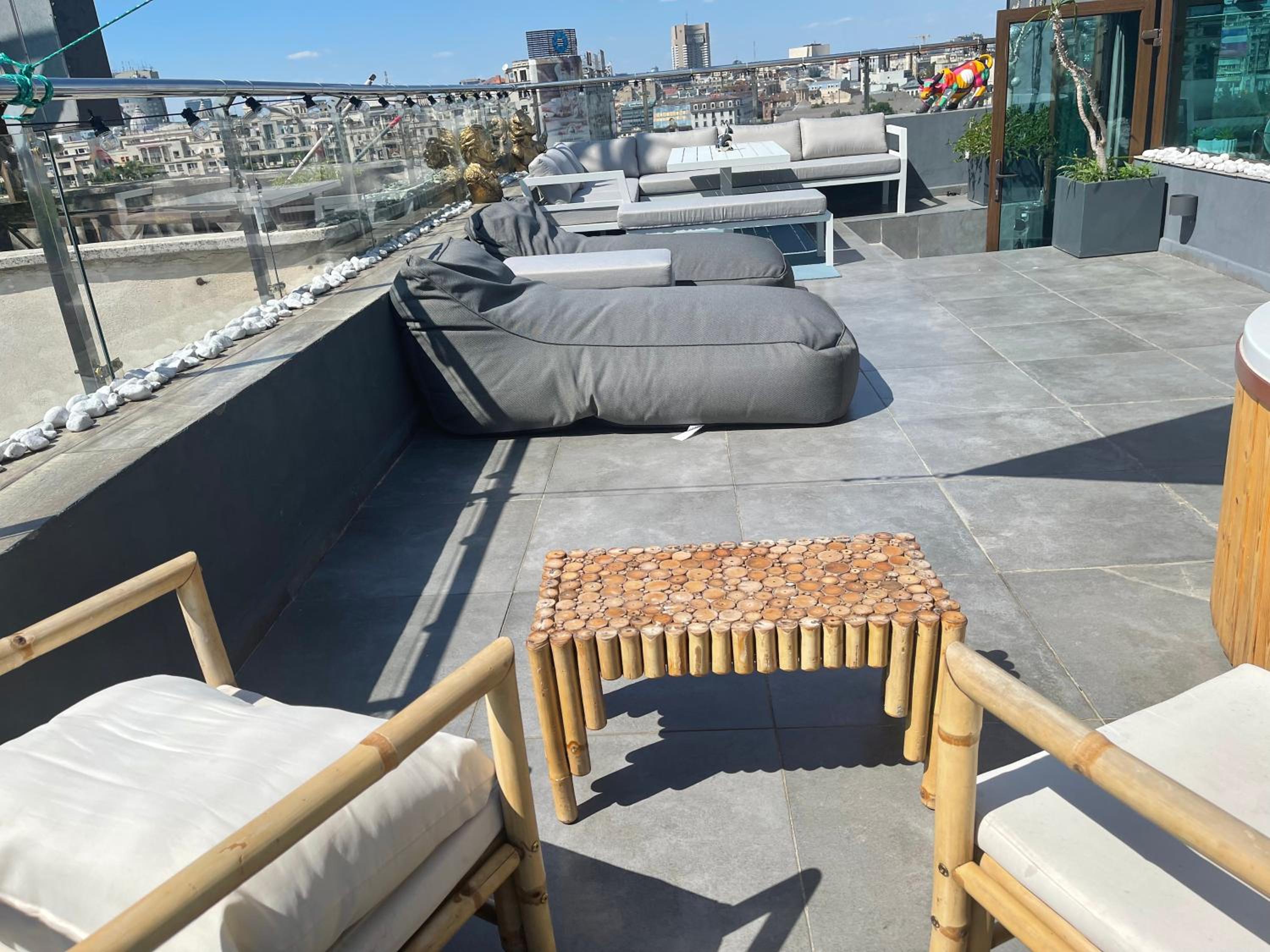 Penthouse Apartment - Photo 16