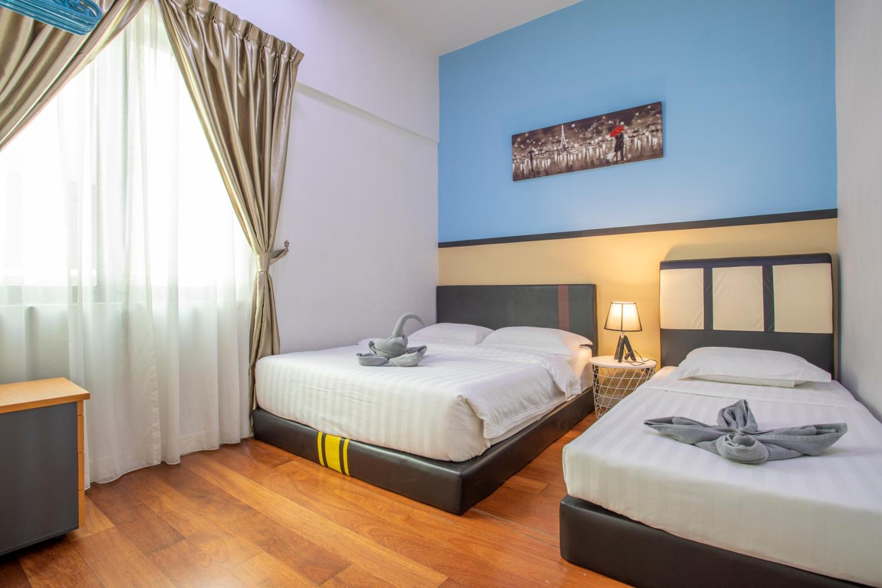 Apartment with Sea View - Photo 9