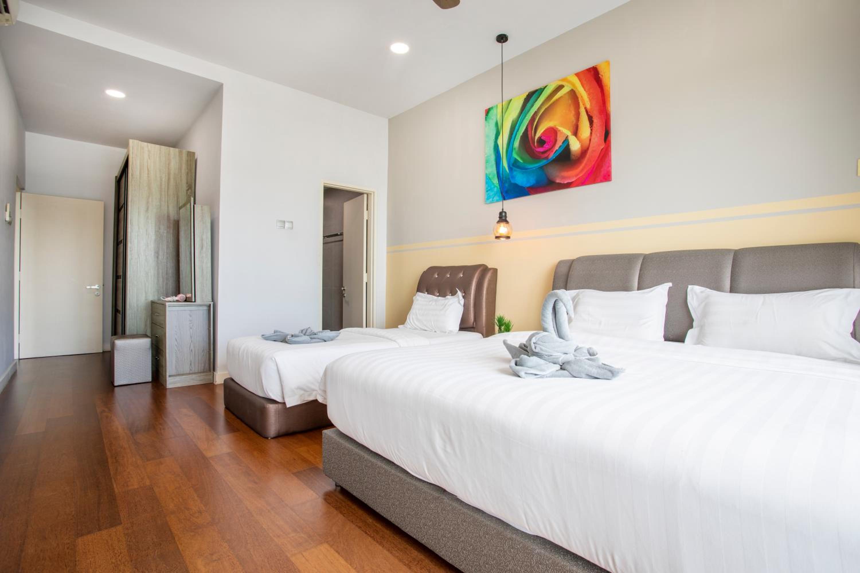 Apartment with Sea View - Photo 11