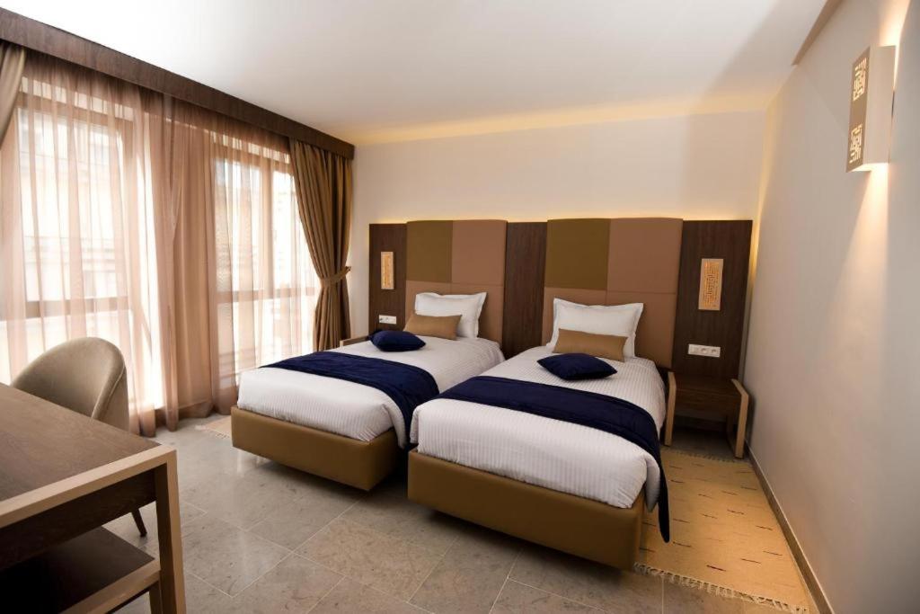 Double Room - Photo 3