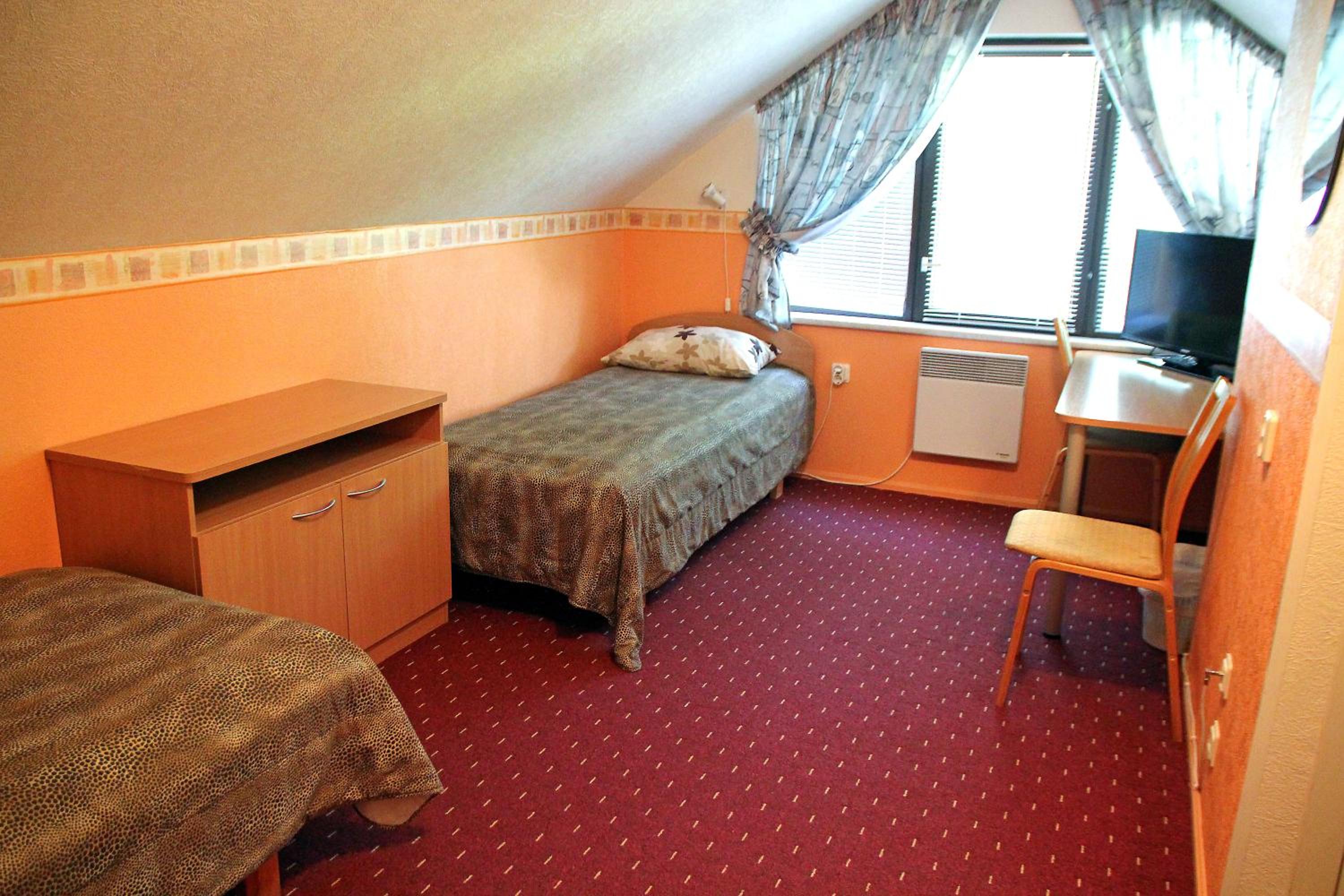 Double or Twin Room photo 3
