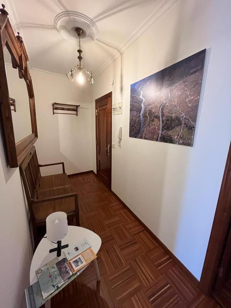 Three-Bedroom Apartment photo 2