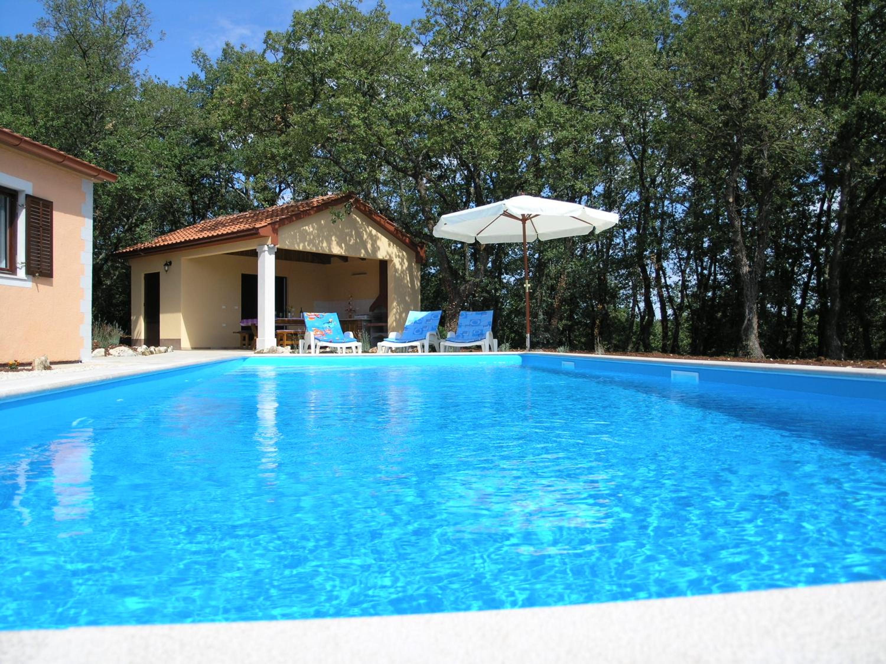 Three-Bedroom Villa photo 2