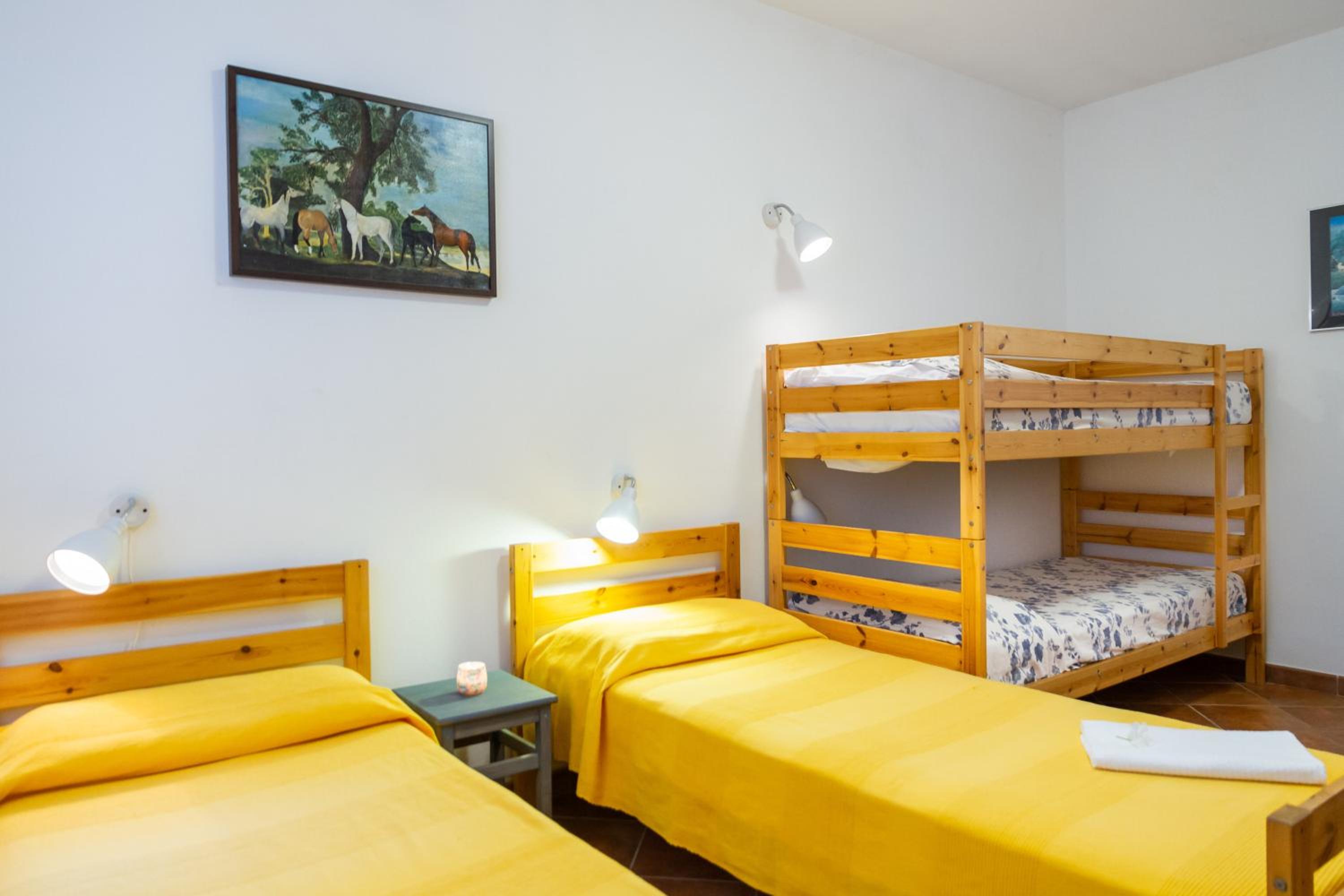 Two-Bedroom Deluxe Apartment with Garden View