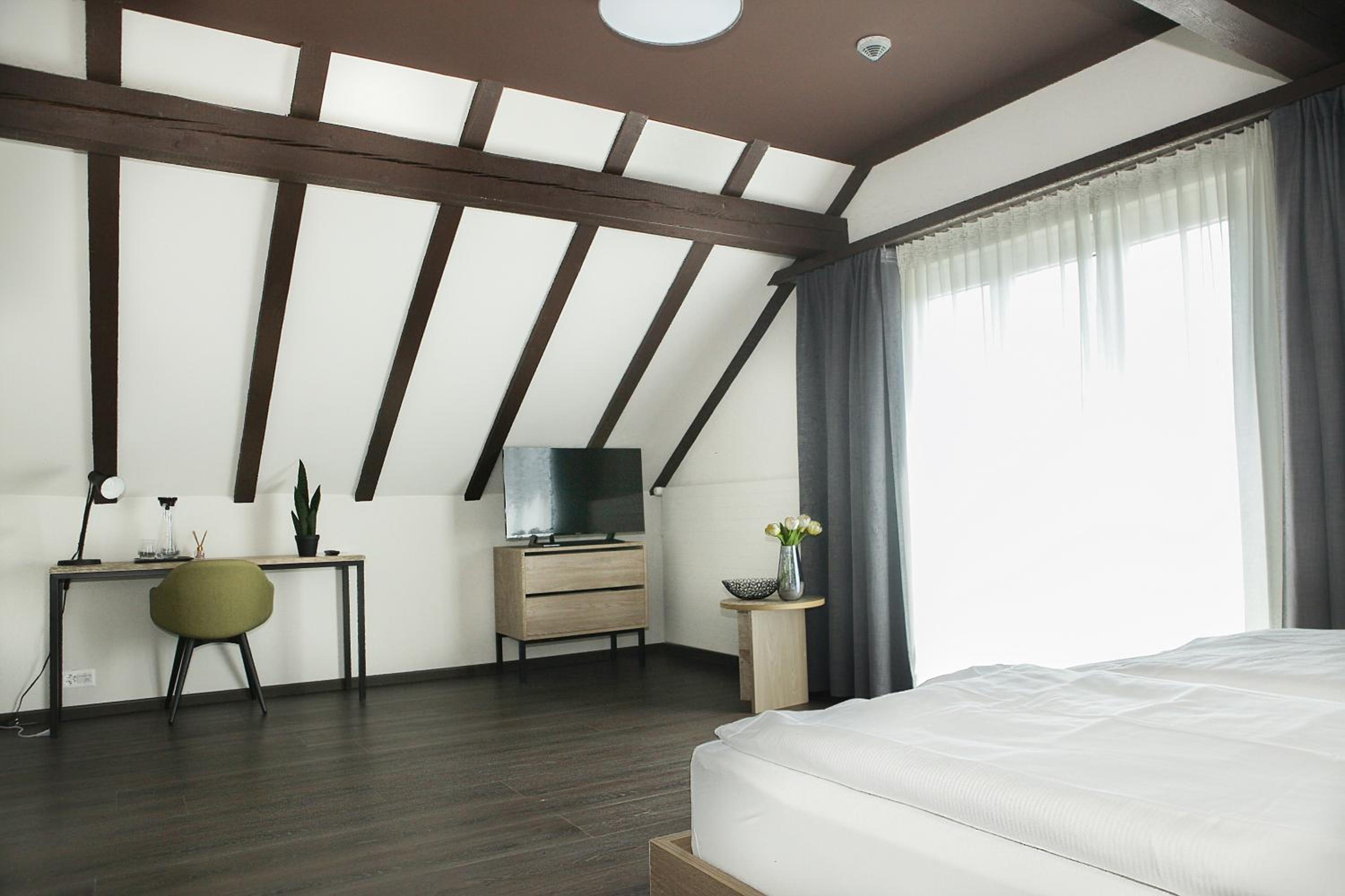 Double Room - Photo 5