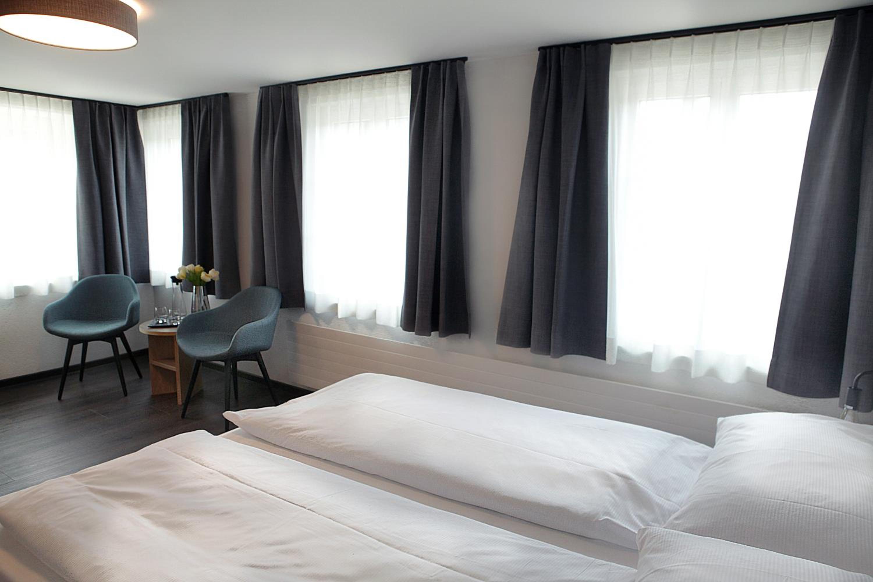 Double Room - Photo 7