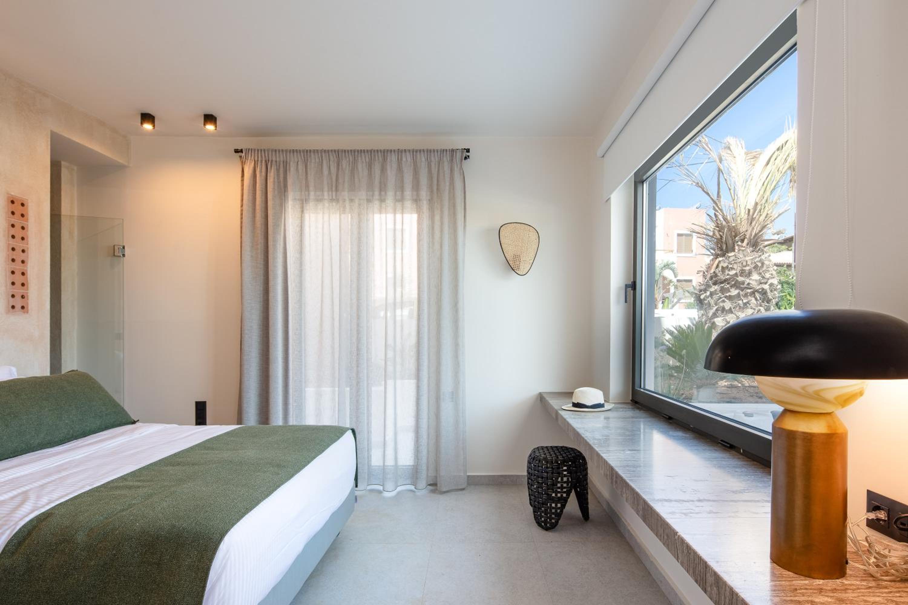 Suite with Hot Tub