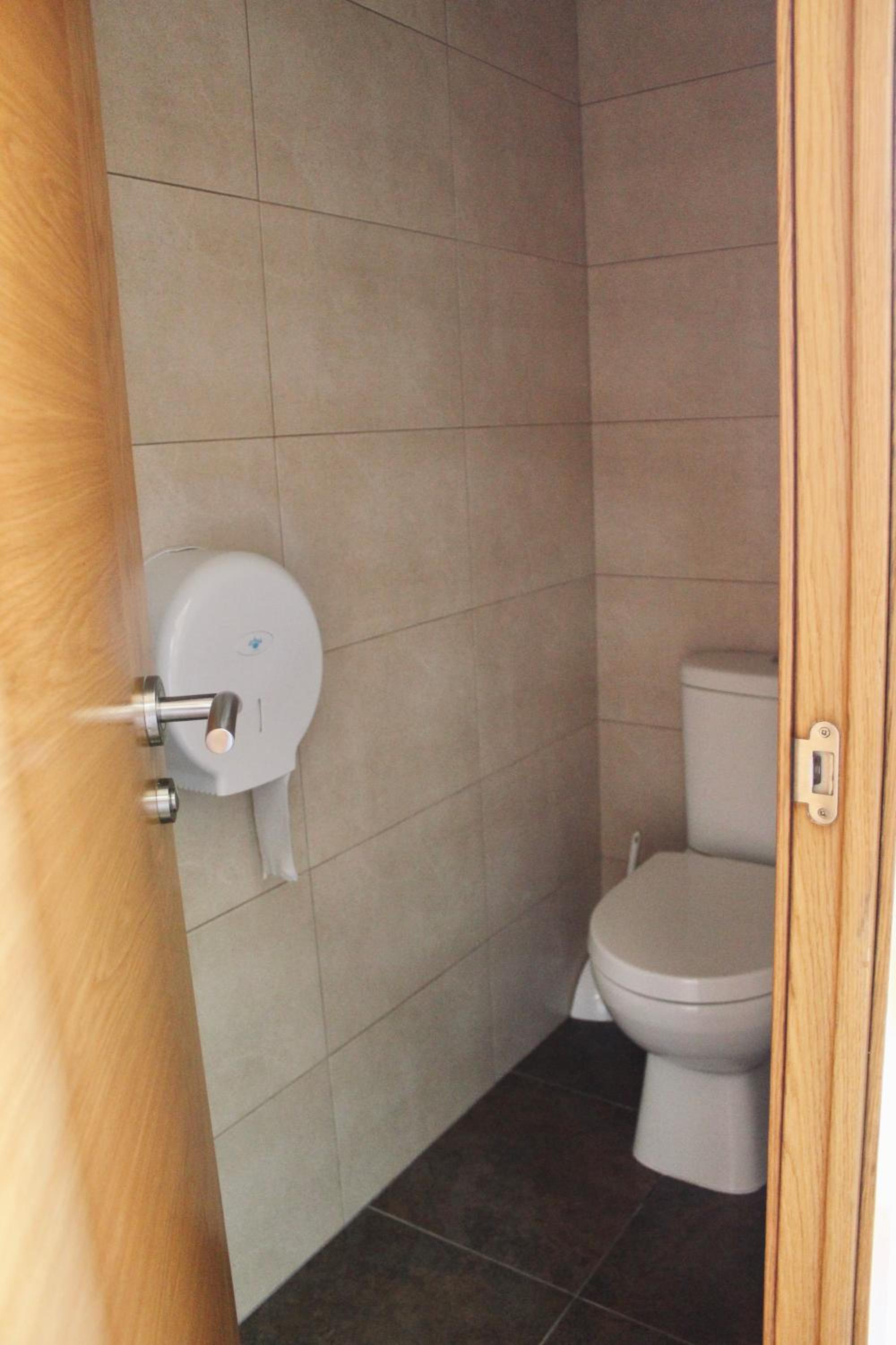 Double Room with Private Bathroom - Photo 21