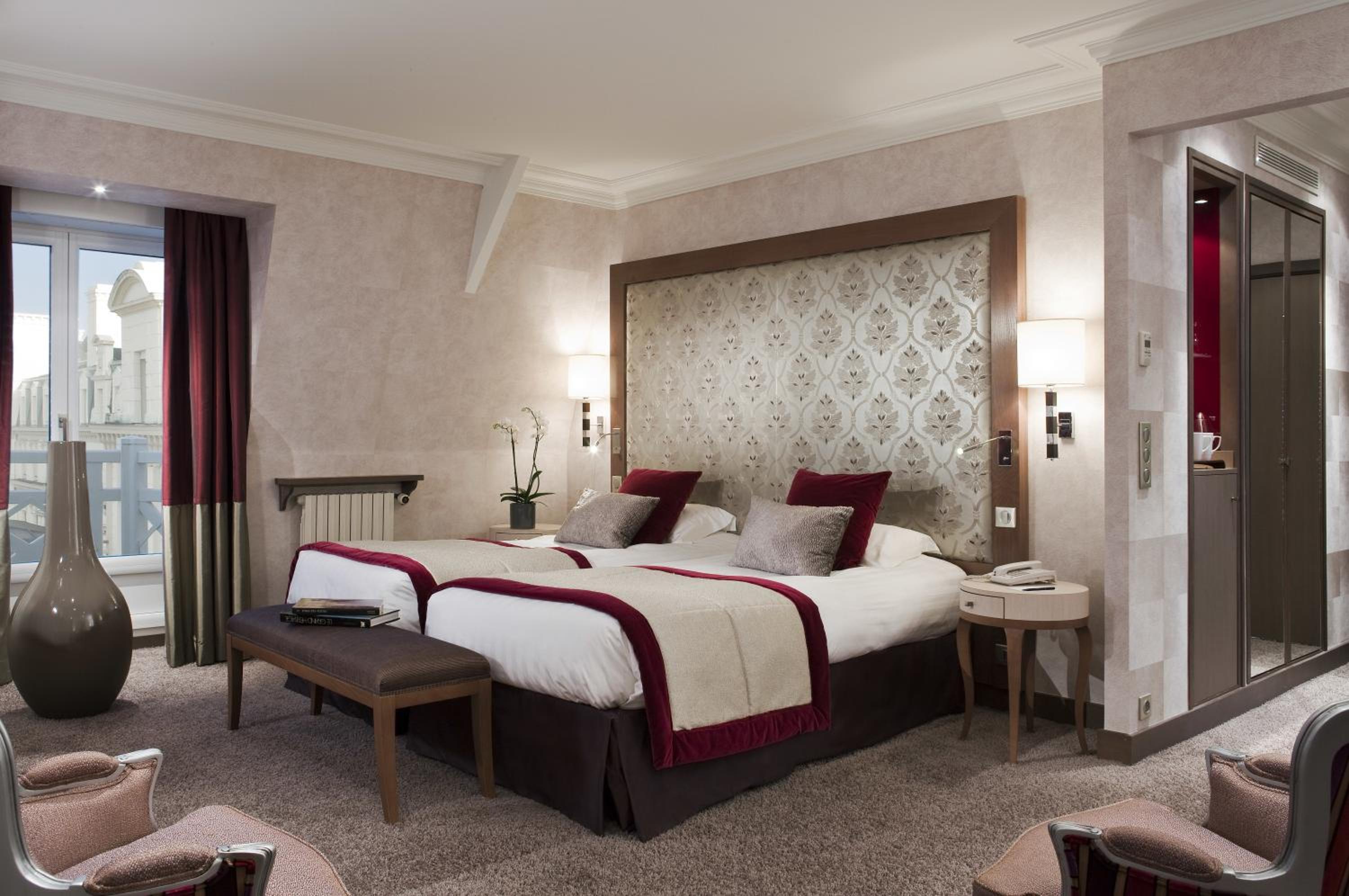 Suite with Sea View - Photo 4