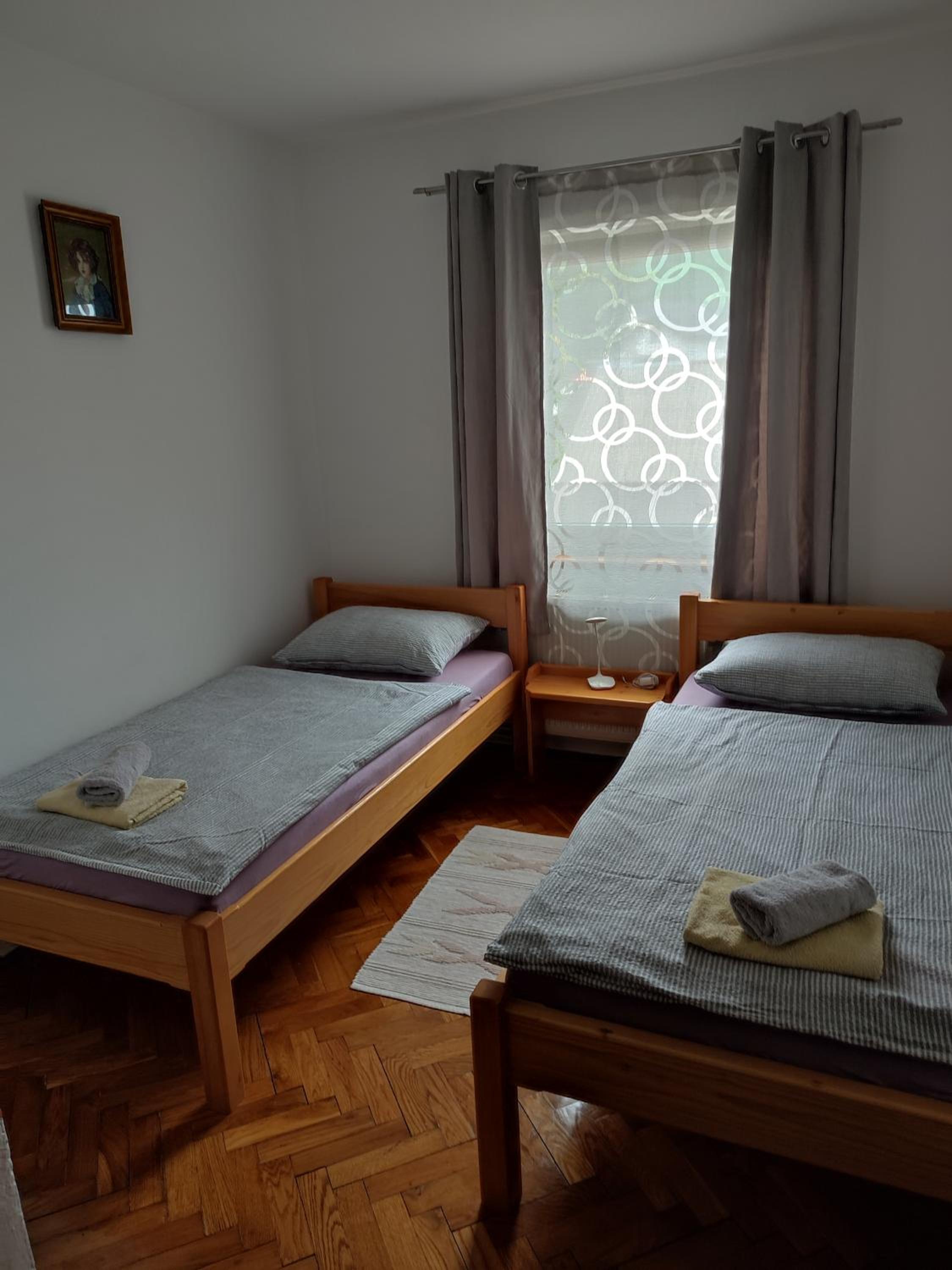 Three-Bedroom Apartment - Photo 9