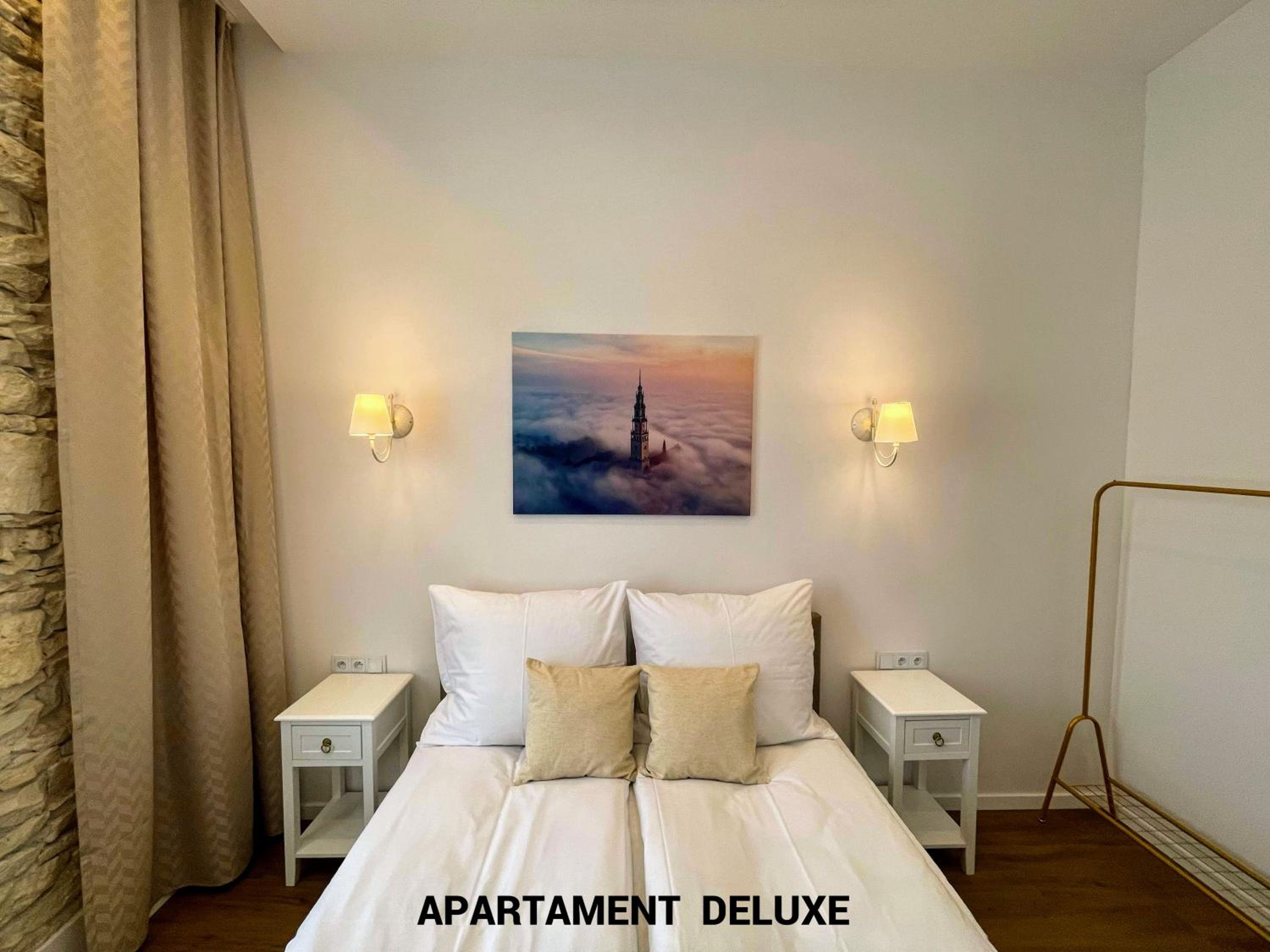 Deluxe Apartment