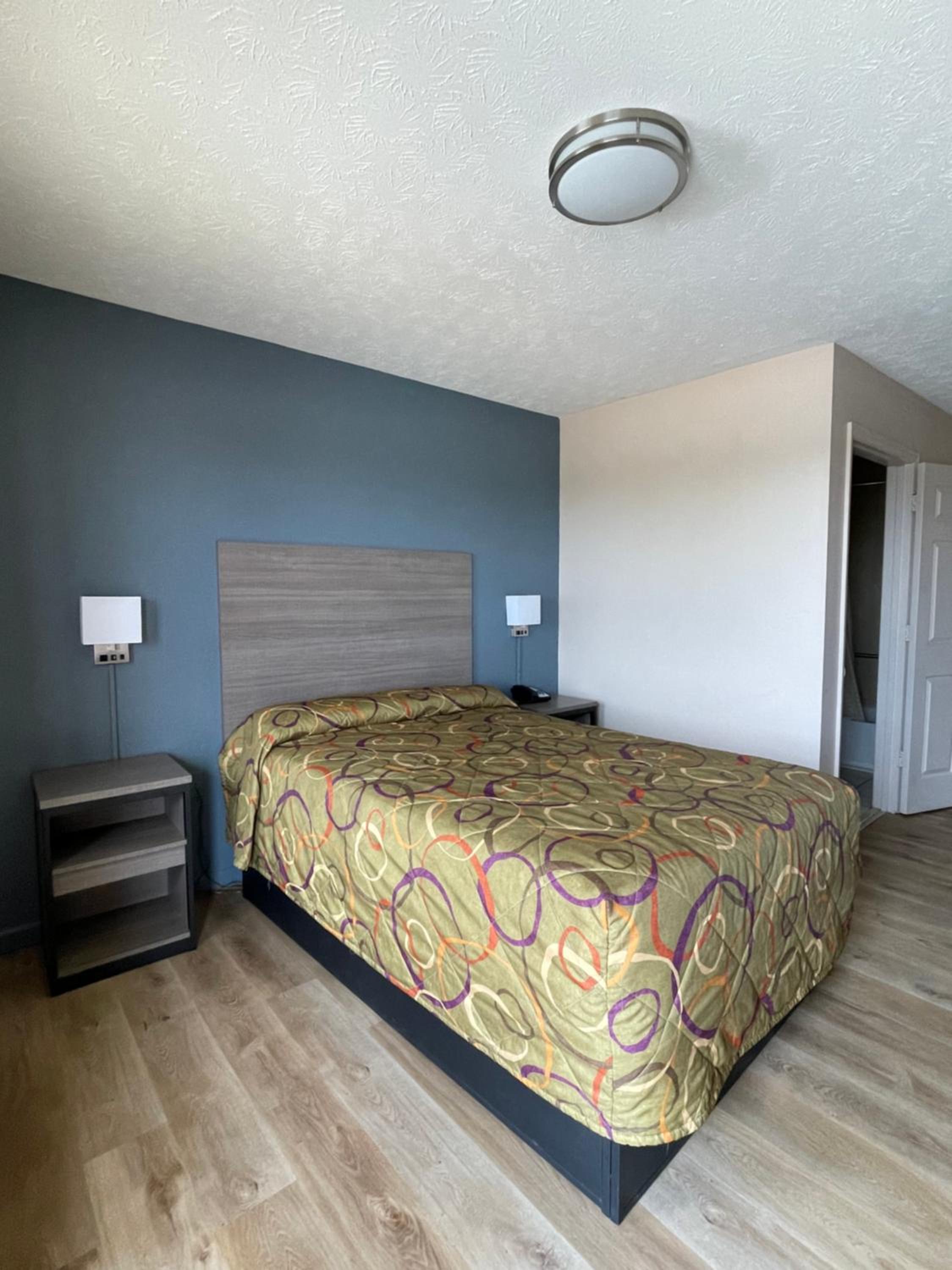 Single Room - Disability Access