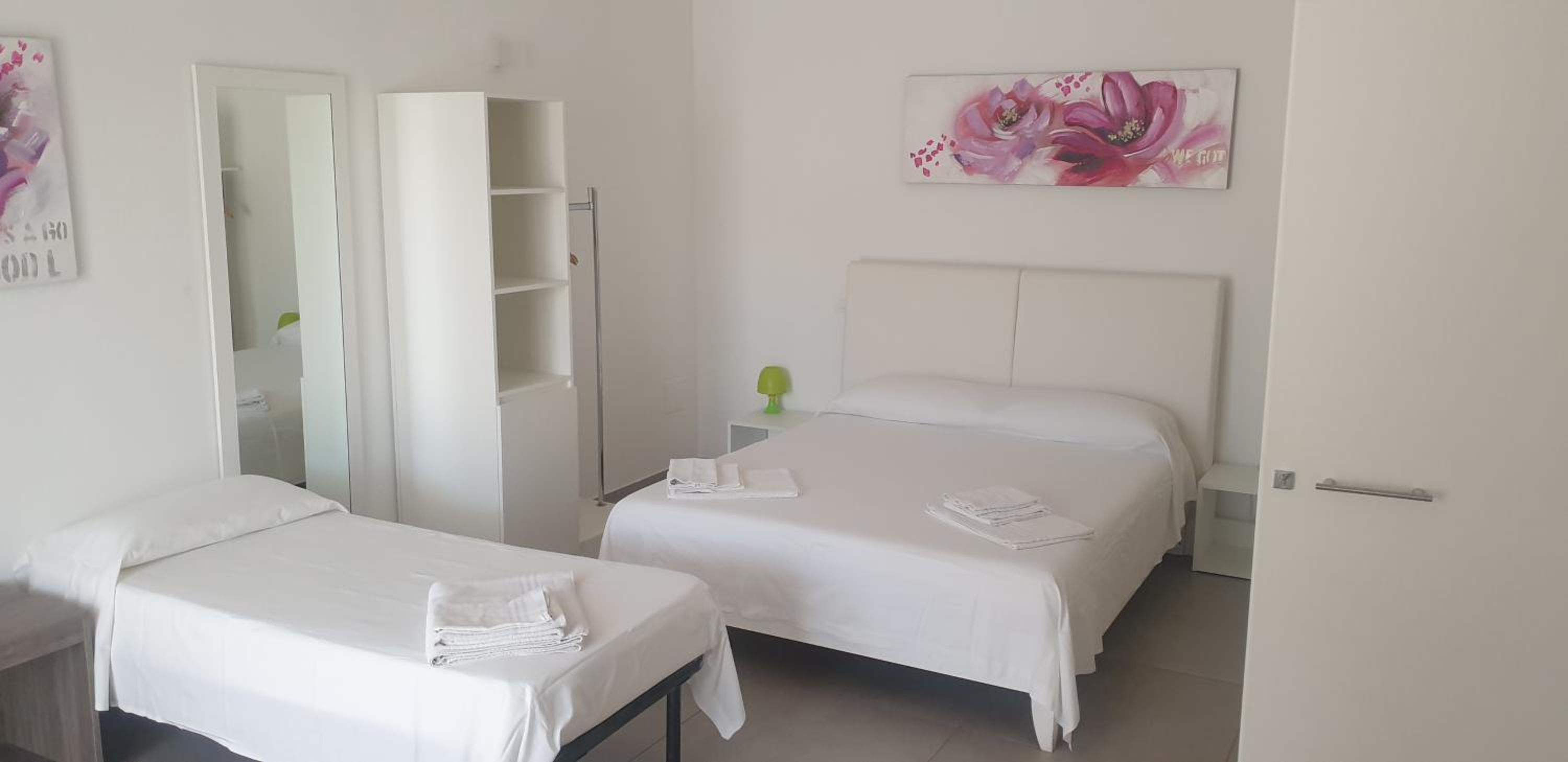 Deluxe Double Room With Extra Bed