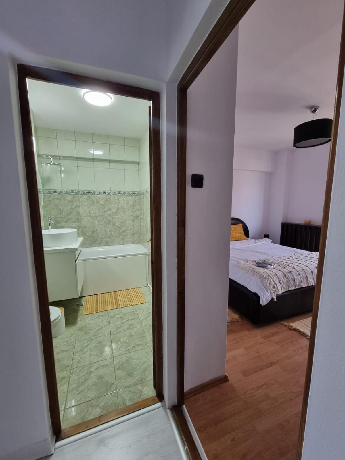 One-Bedroom Apartment - Photo 9