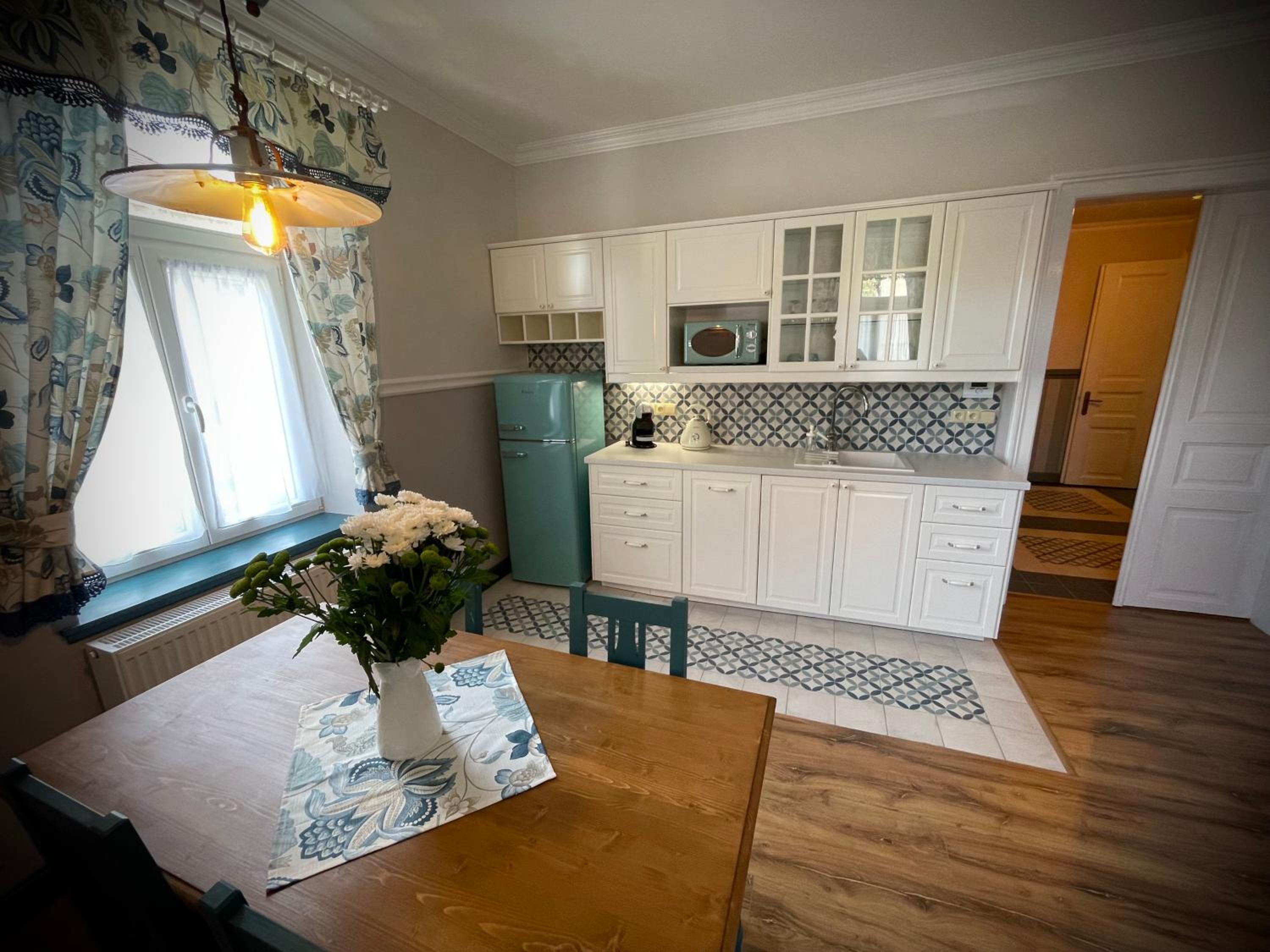 Apartment - Ground Floor photo 1