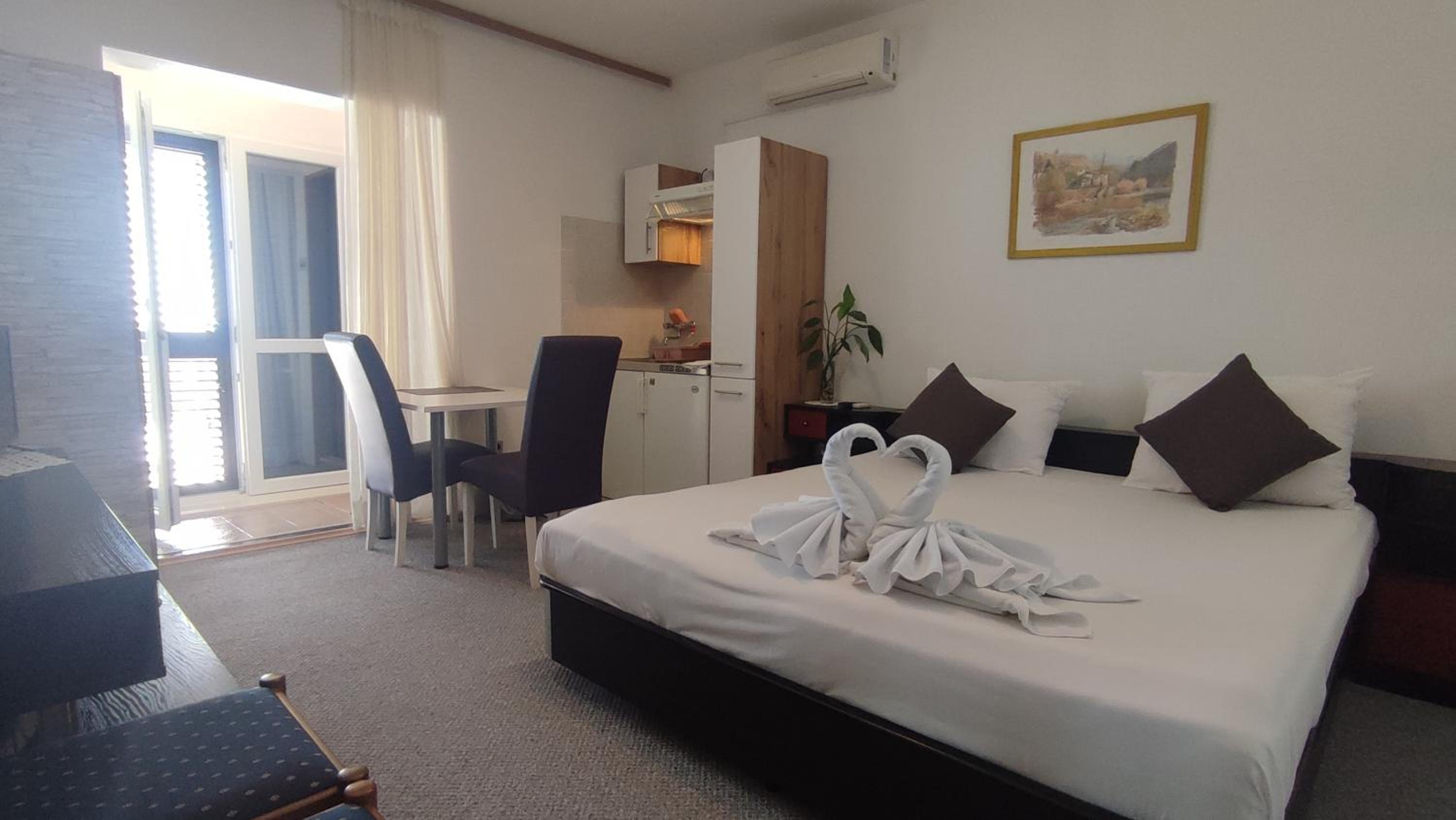 Studio Apartment with Sea View