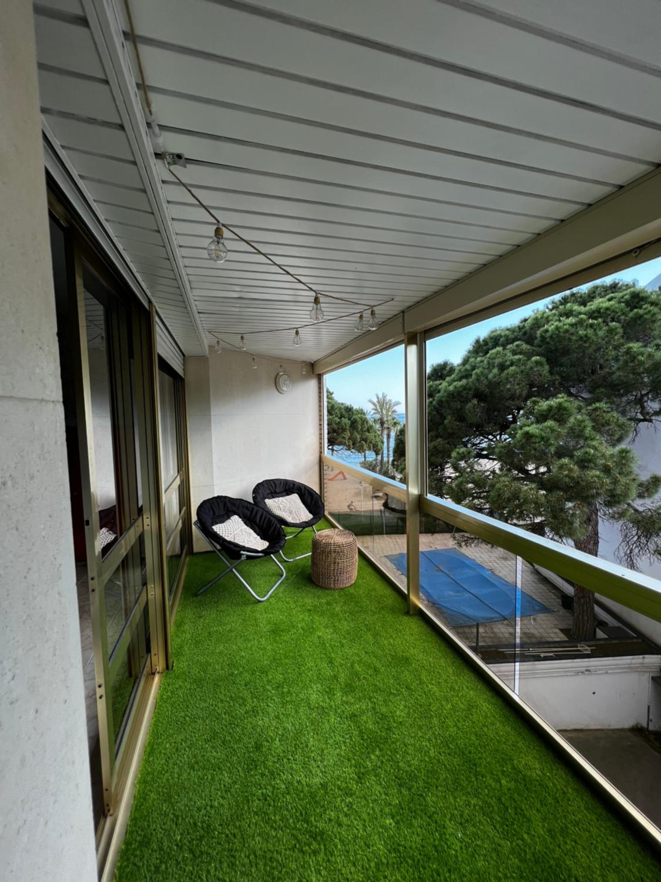 Apartment photo 2