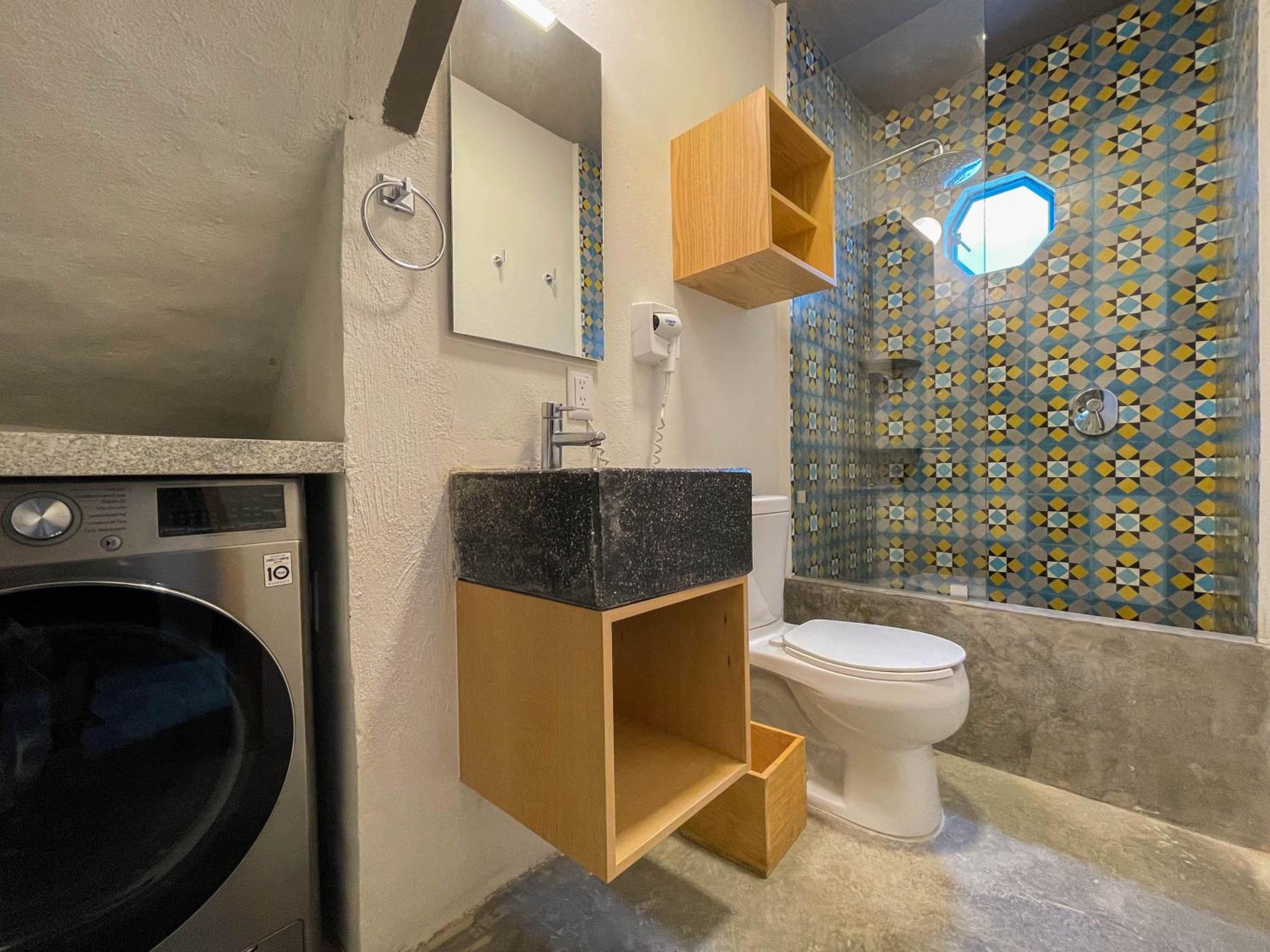 Double Room - Photo 5