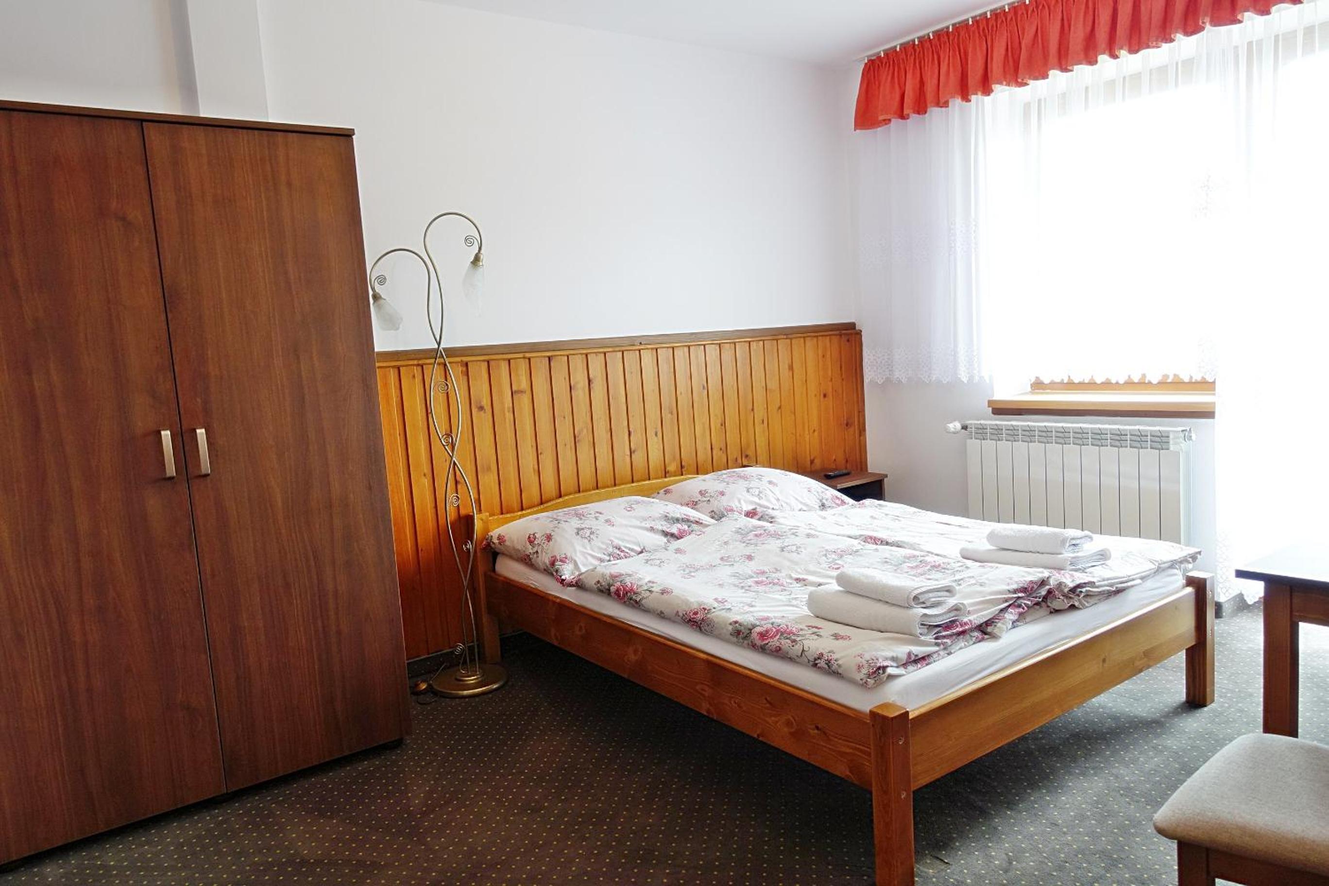 Double Room with Mountain View - Photo 1
