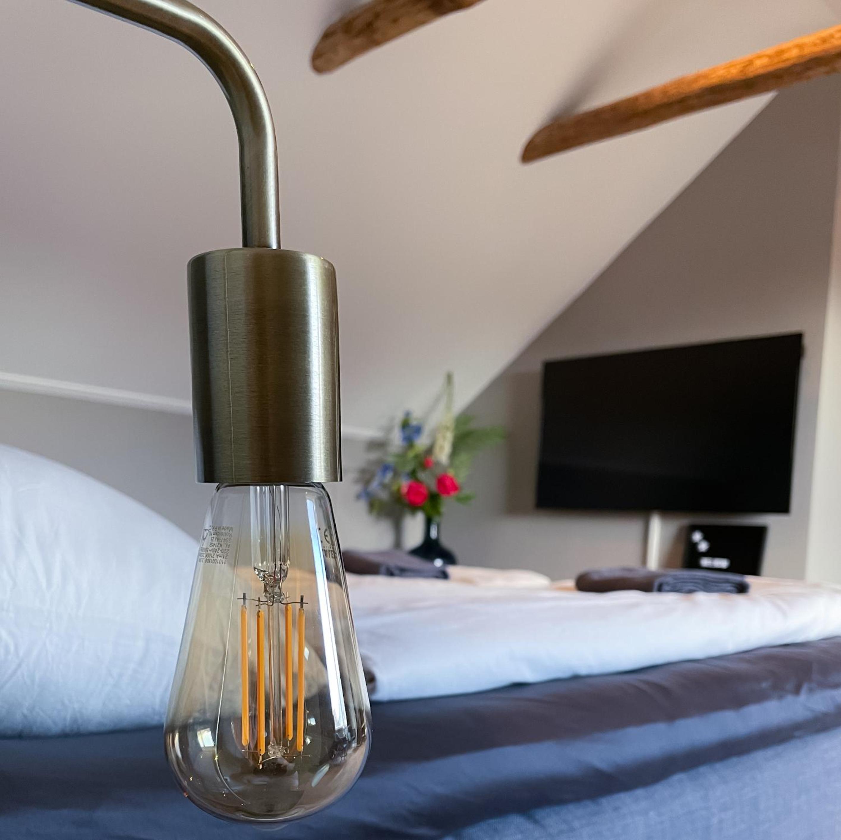 Double Room with Private Bathroom - Photo 2