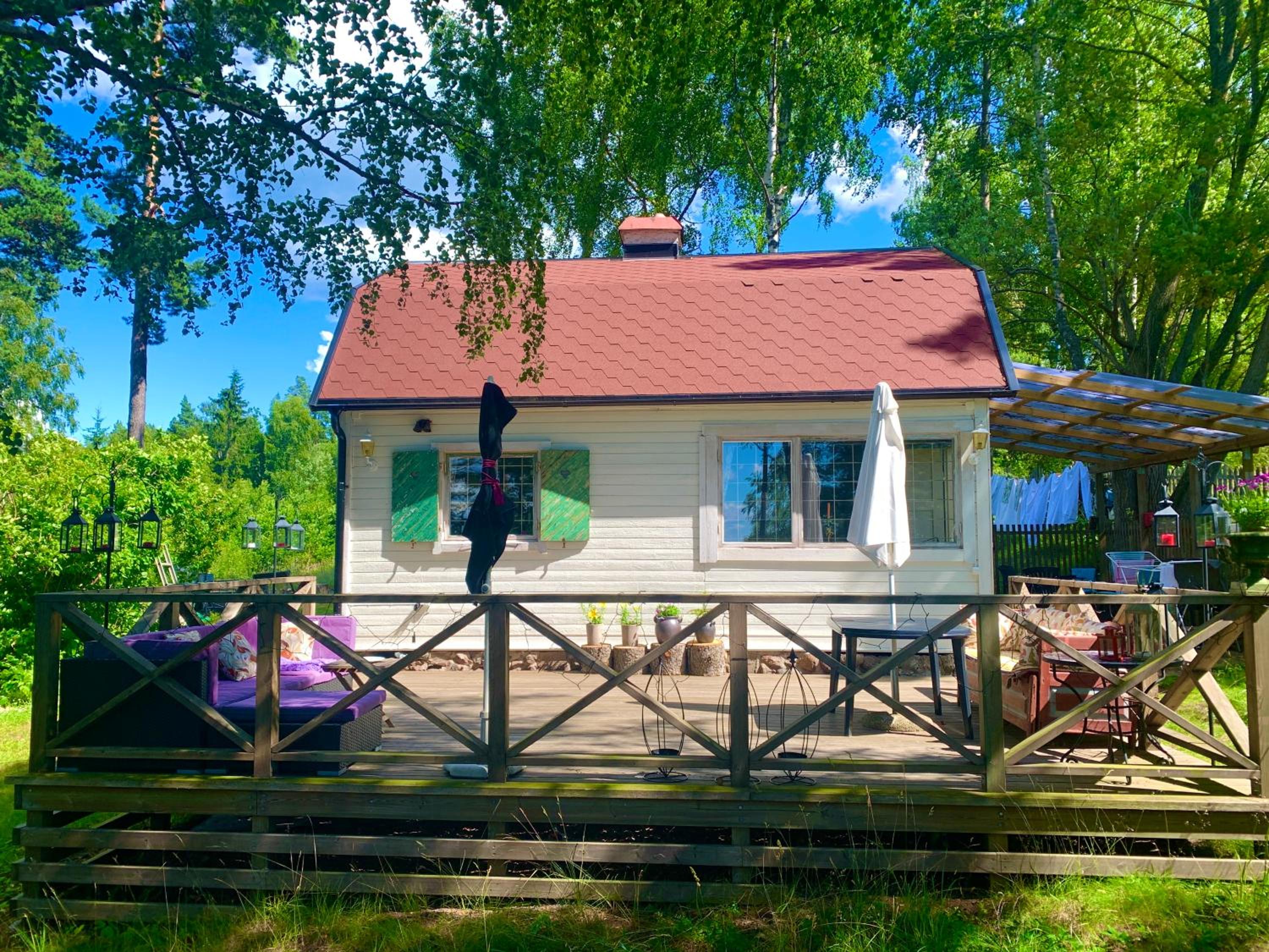 One-Bedroom House - Photo 14