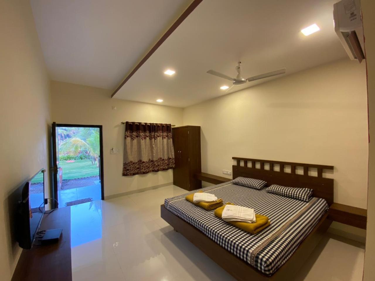 Standard Double Room With Fan