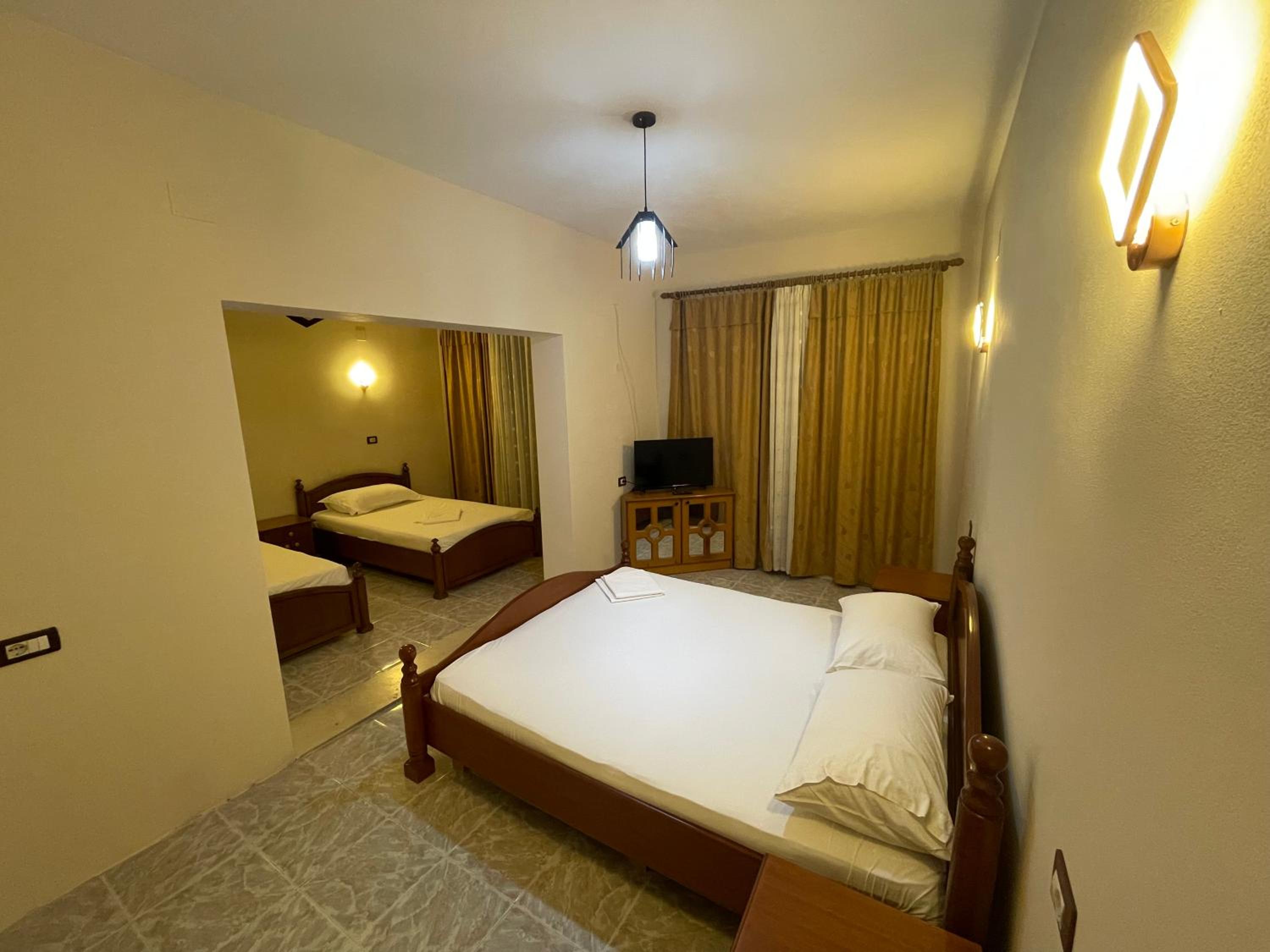 Quadruple Room with Lake View photo 3
