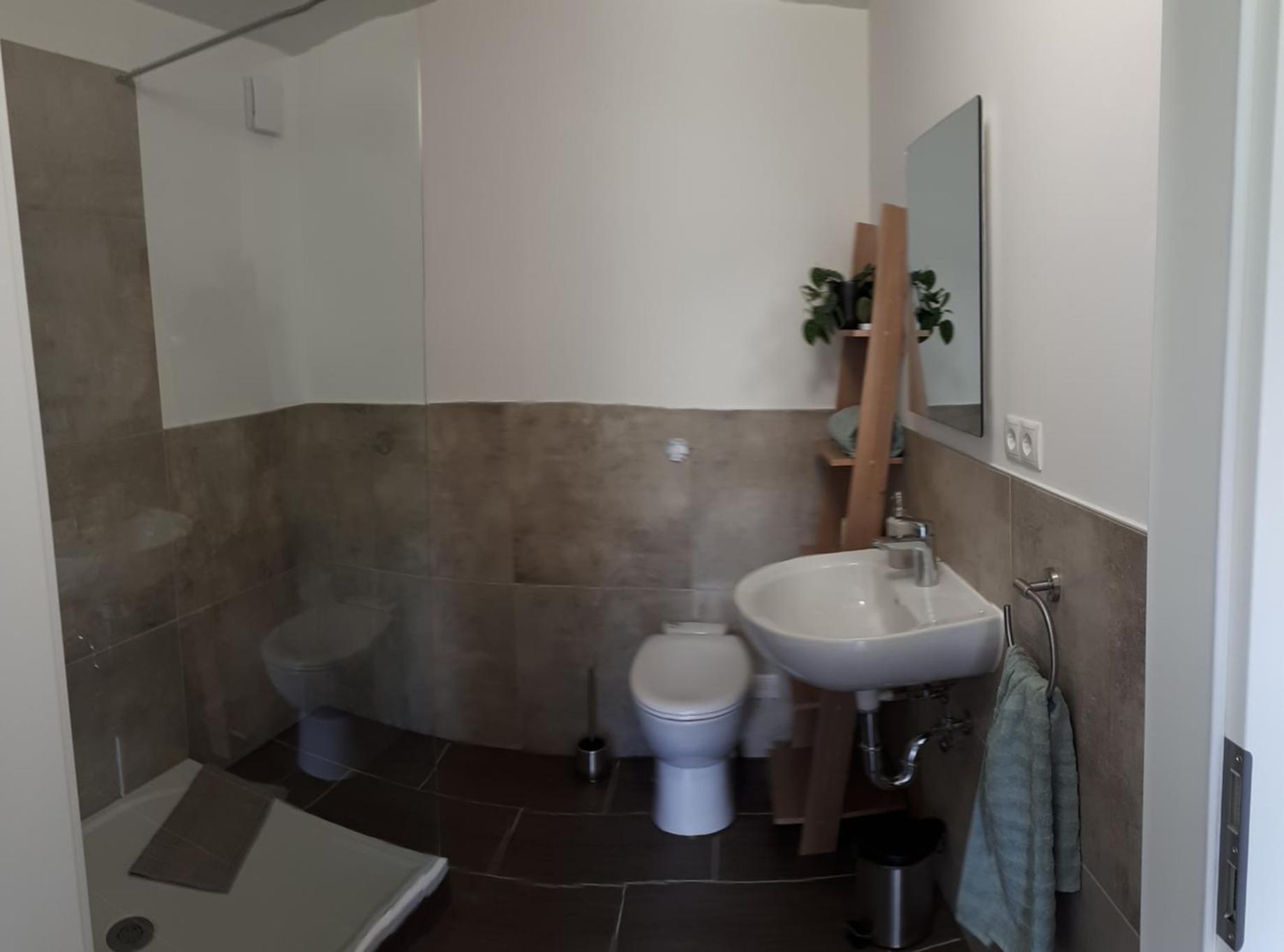 Apartment - Ground Floor photo 2