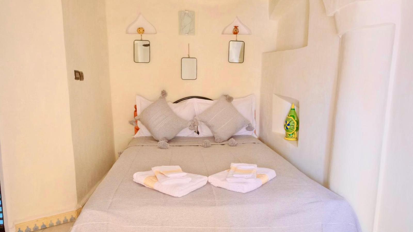 Double Room - Photo 3