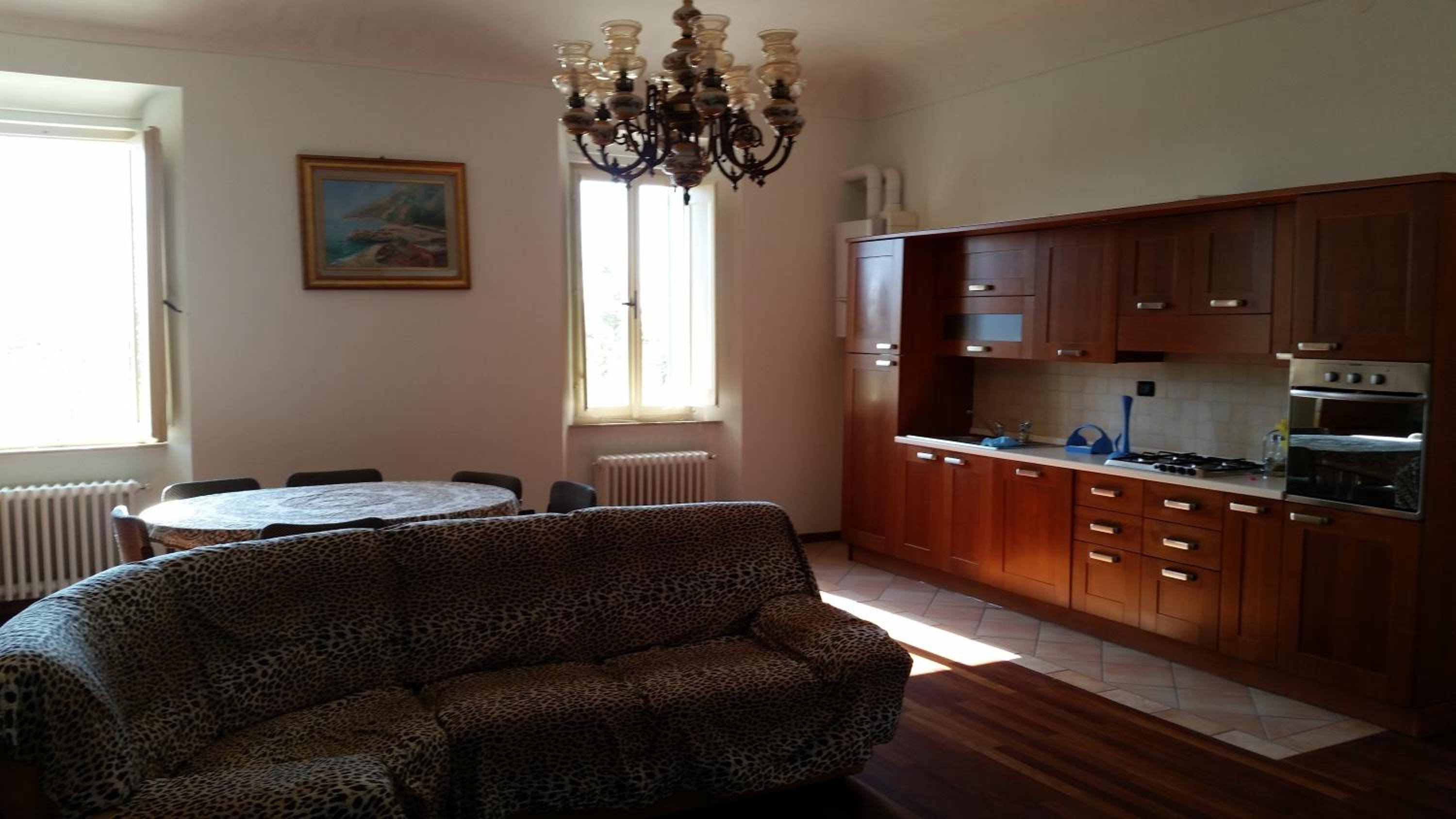 Apartment photo 1