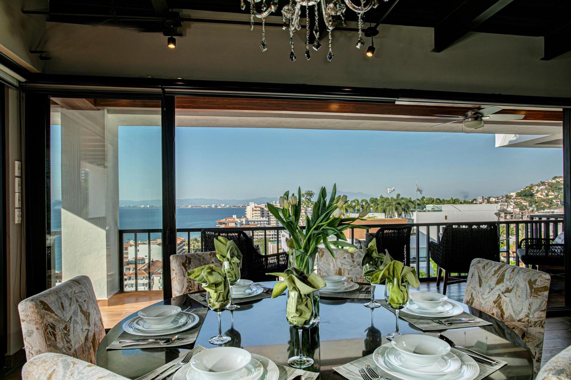 Penthouse Apartment - Photo 11
