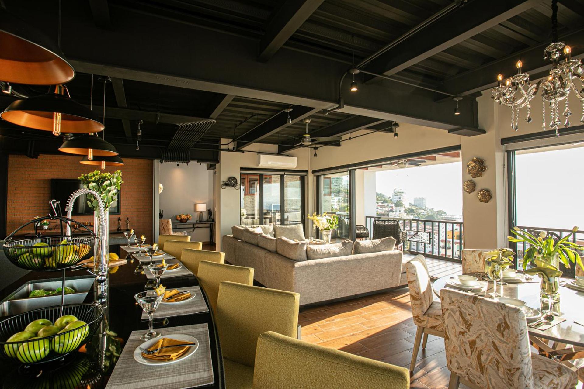 Penthouse Apartment - Photo 12