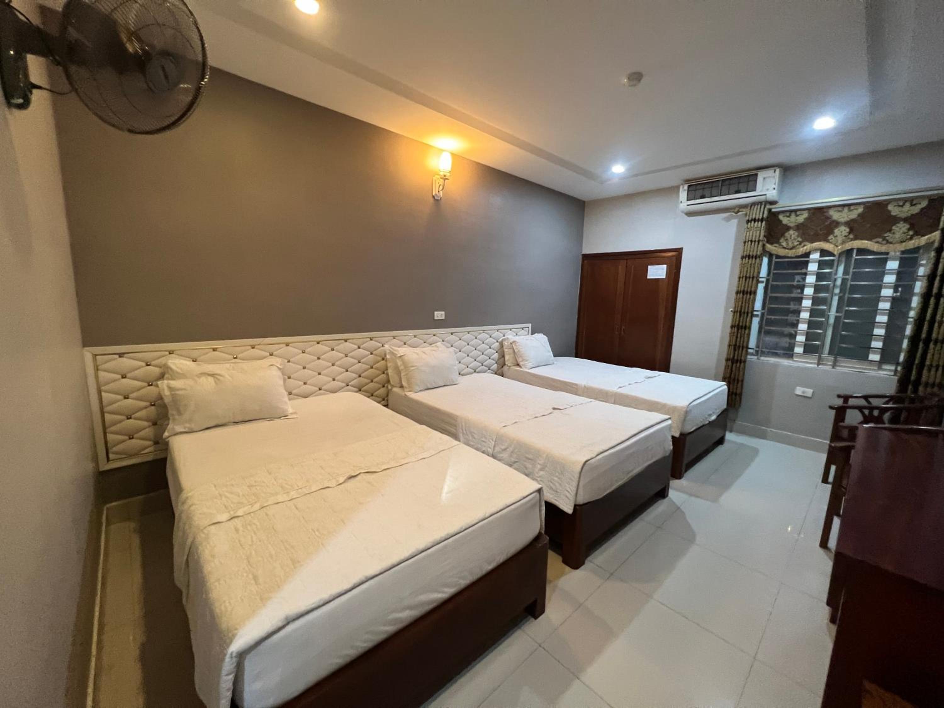 Basic Triple Room