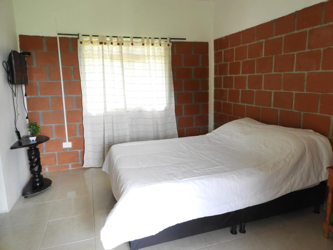Large Double Room photo 2