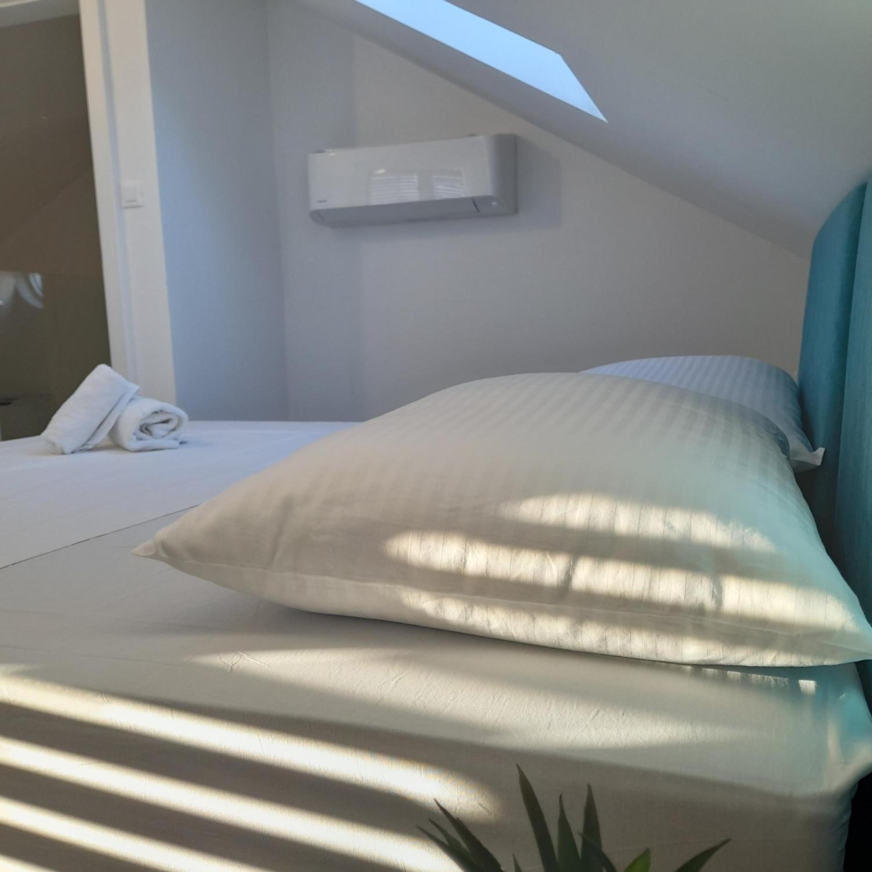 Two-Bedroom Apartment - Photo 3