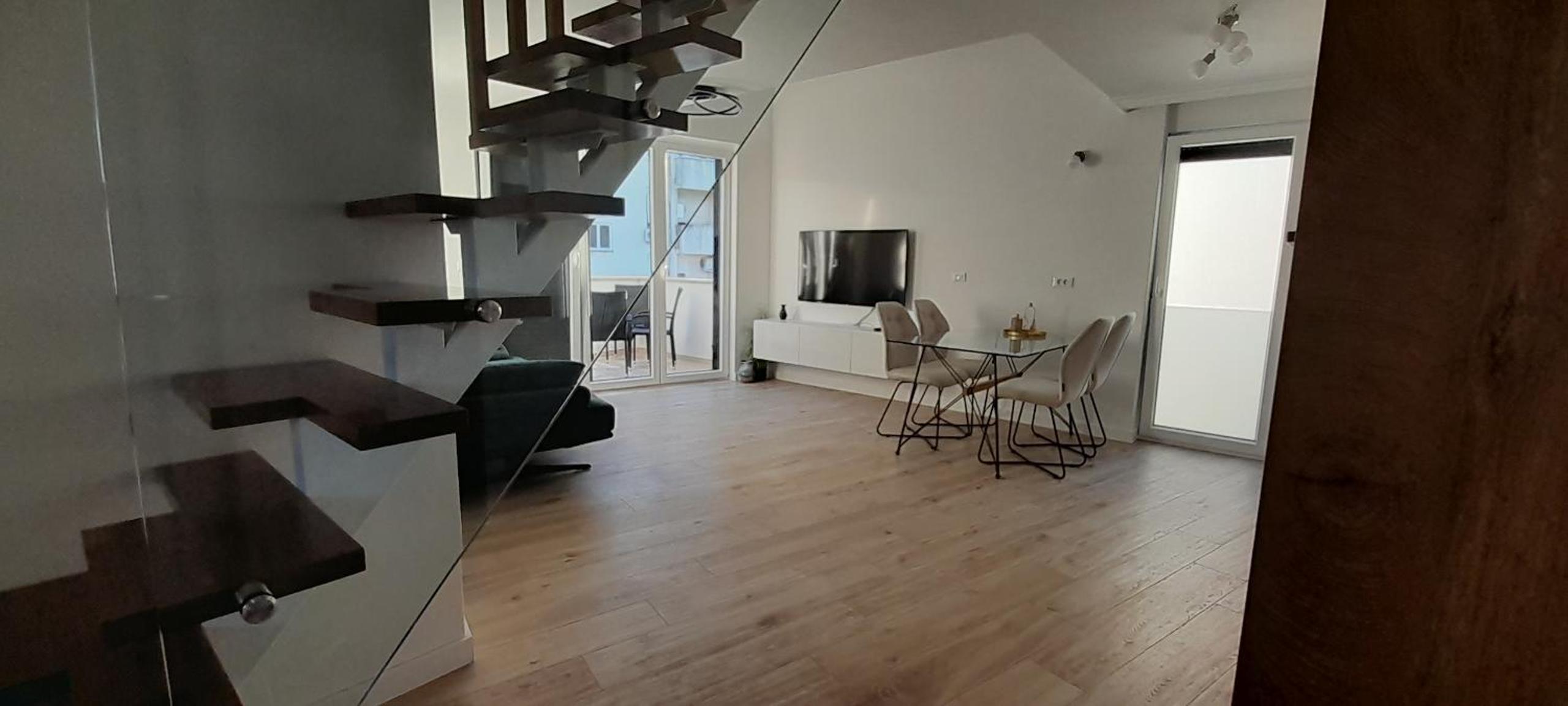 Two-Bedroom Apartment - Photo 40