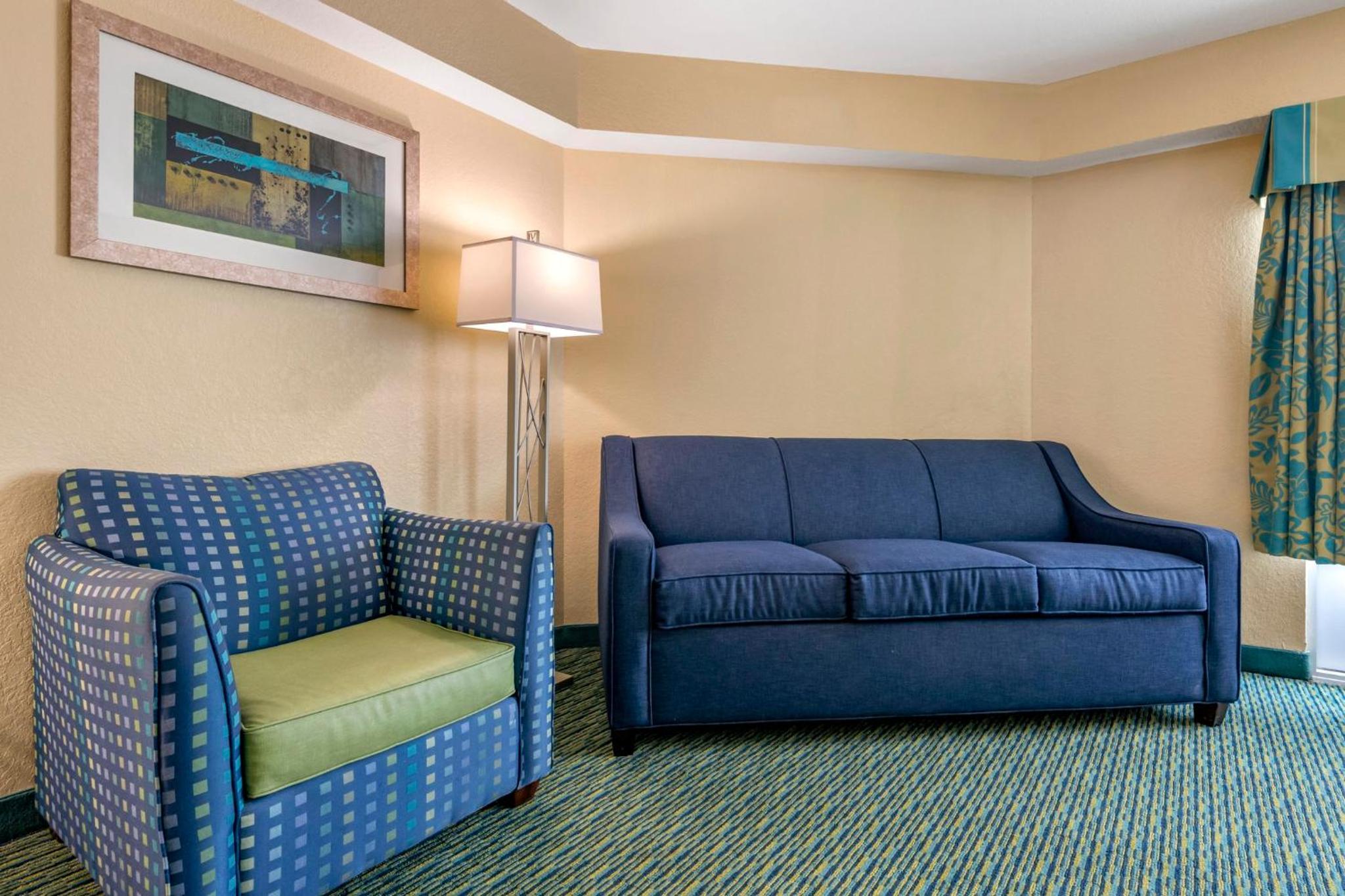 Standard King Room with Sofa Bed