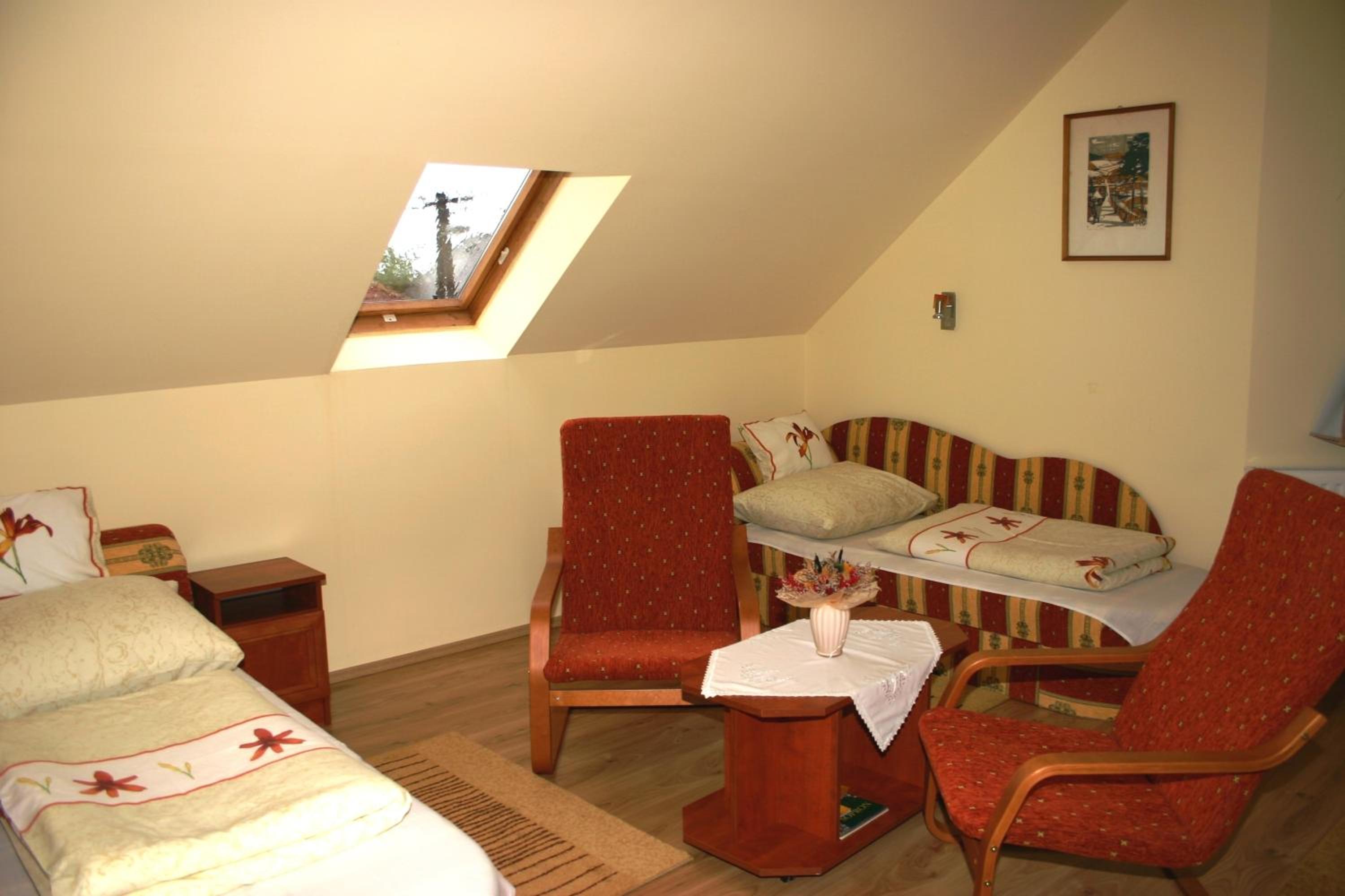 Triple Room photo 2