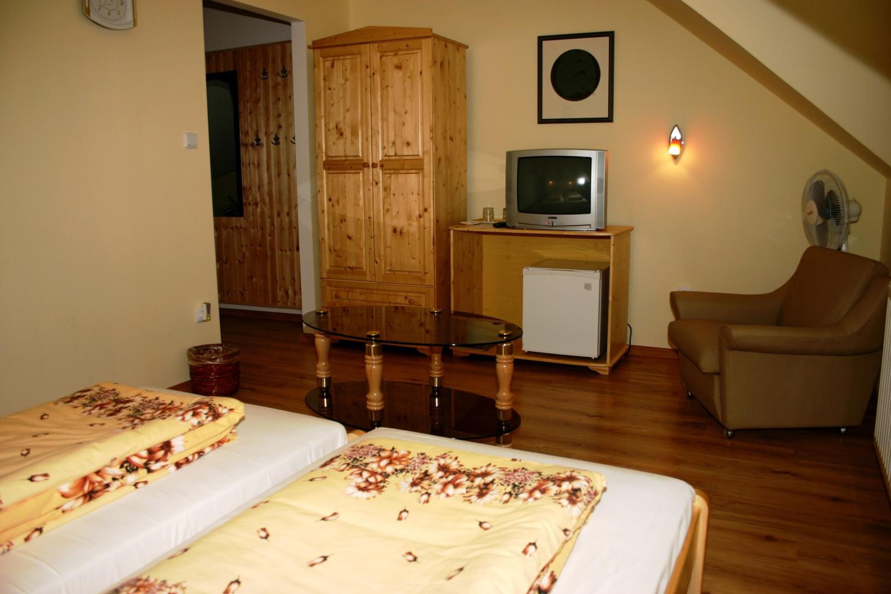 Double Room photo 2