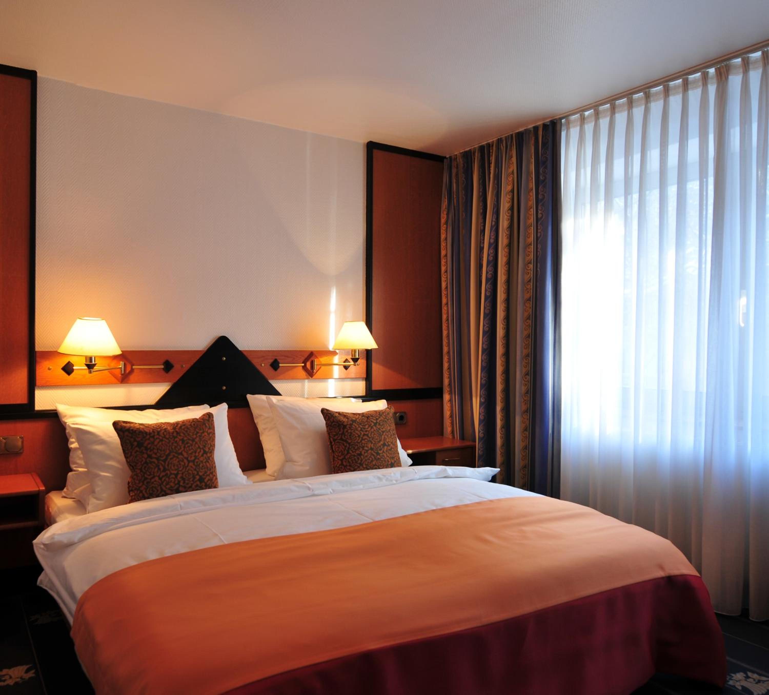 Classic Double Room - Photo 2