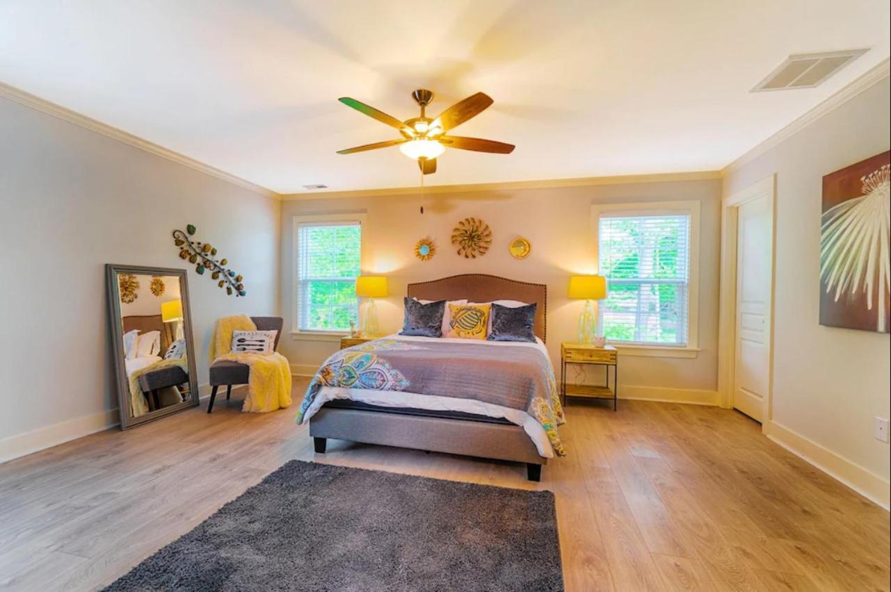 Three-Bedroom House photo 1