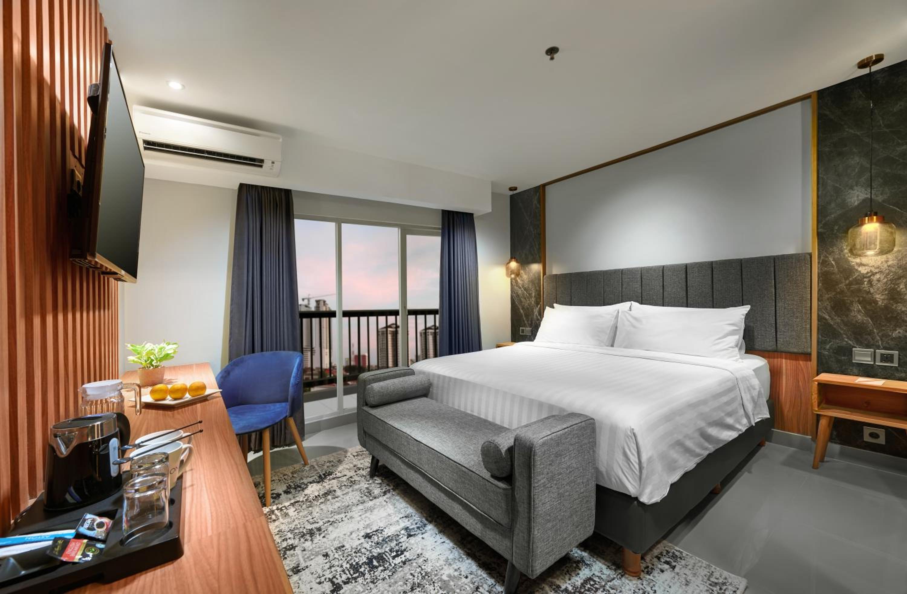 Premier Room - Photo 1