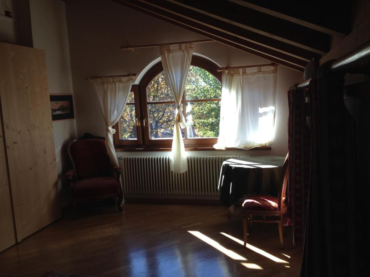 Two-Bedroom Apartment - Attic - Photo 12