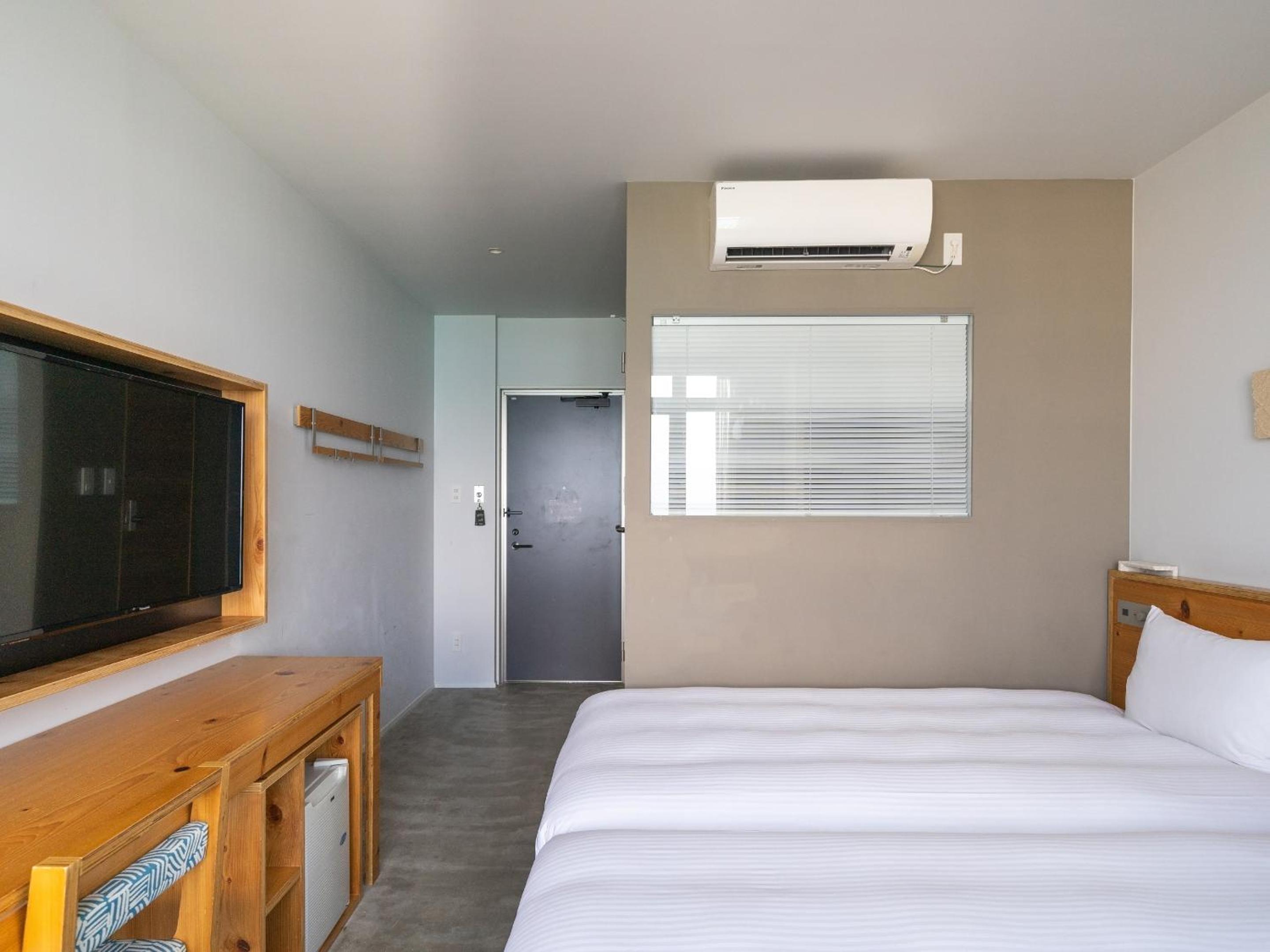Standard Twin Room photo 2