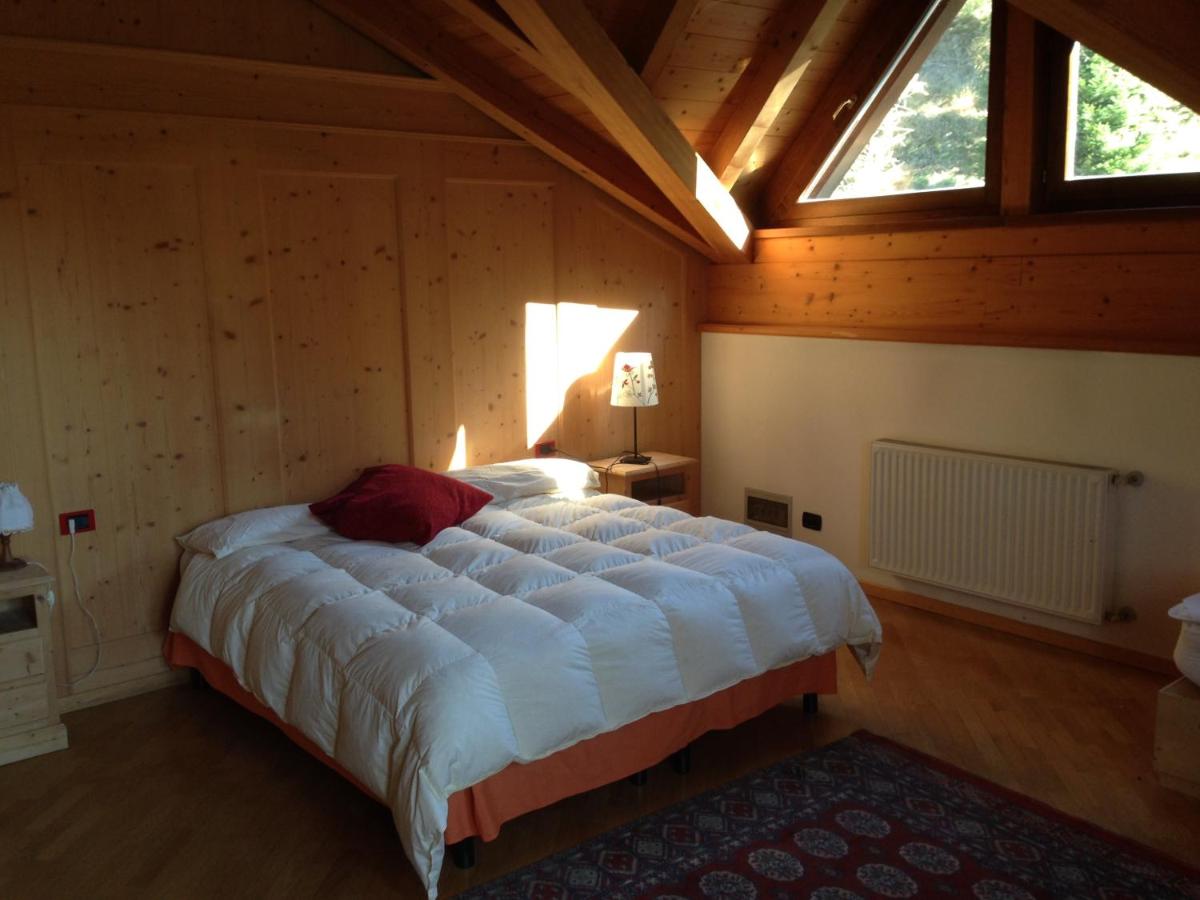 Two-Bedroom Apartment - Attic - Photo 9