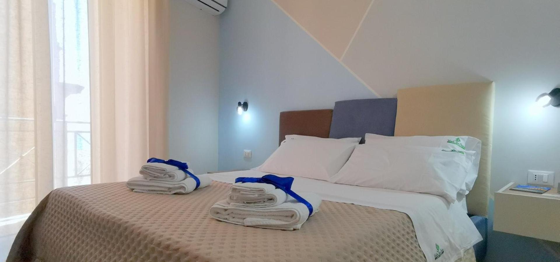 One-Bedroom House - Photo 1