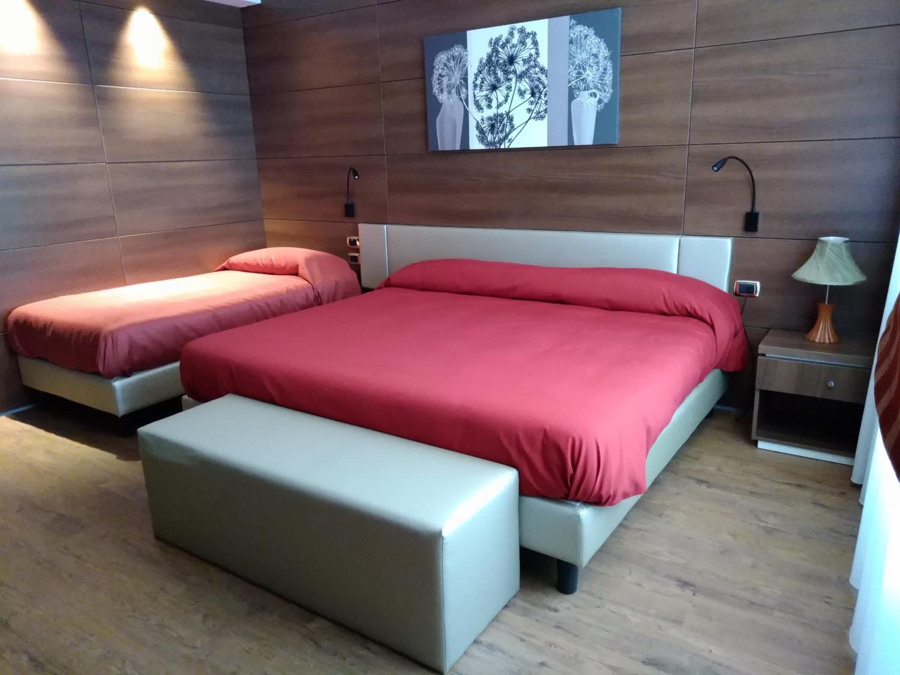 Triple Room with Private Bathroom photo 1