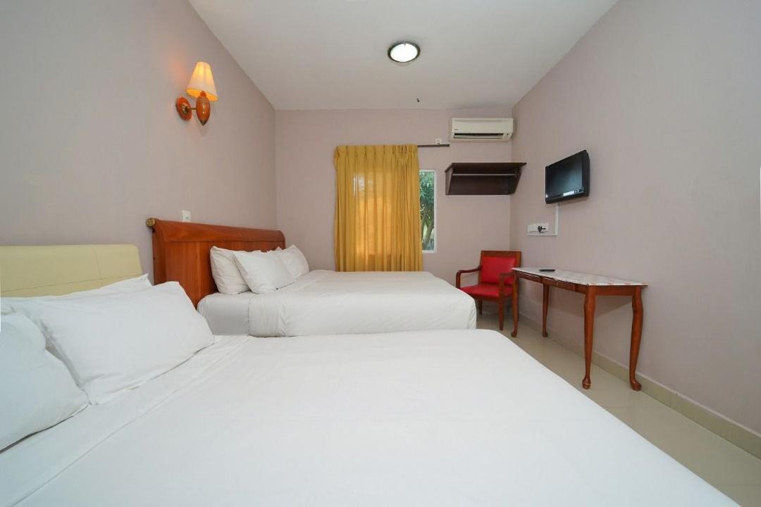 Standard Triple Room photo 2