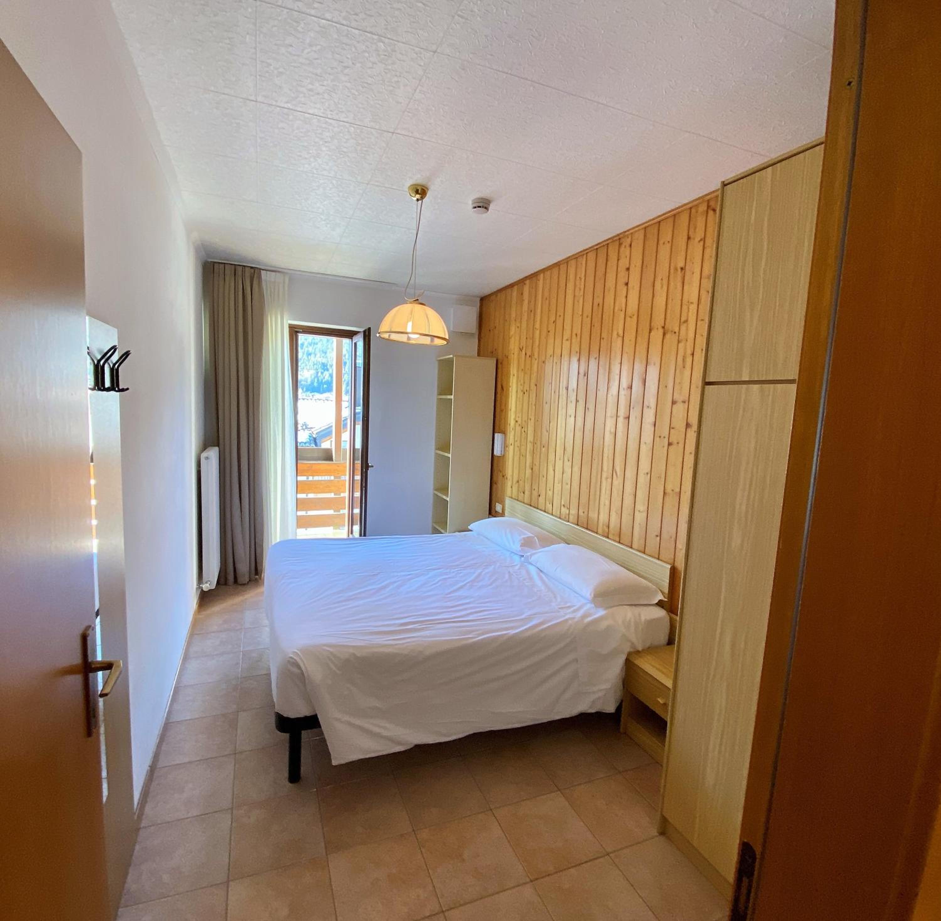 Studio Apartment photo 1