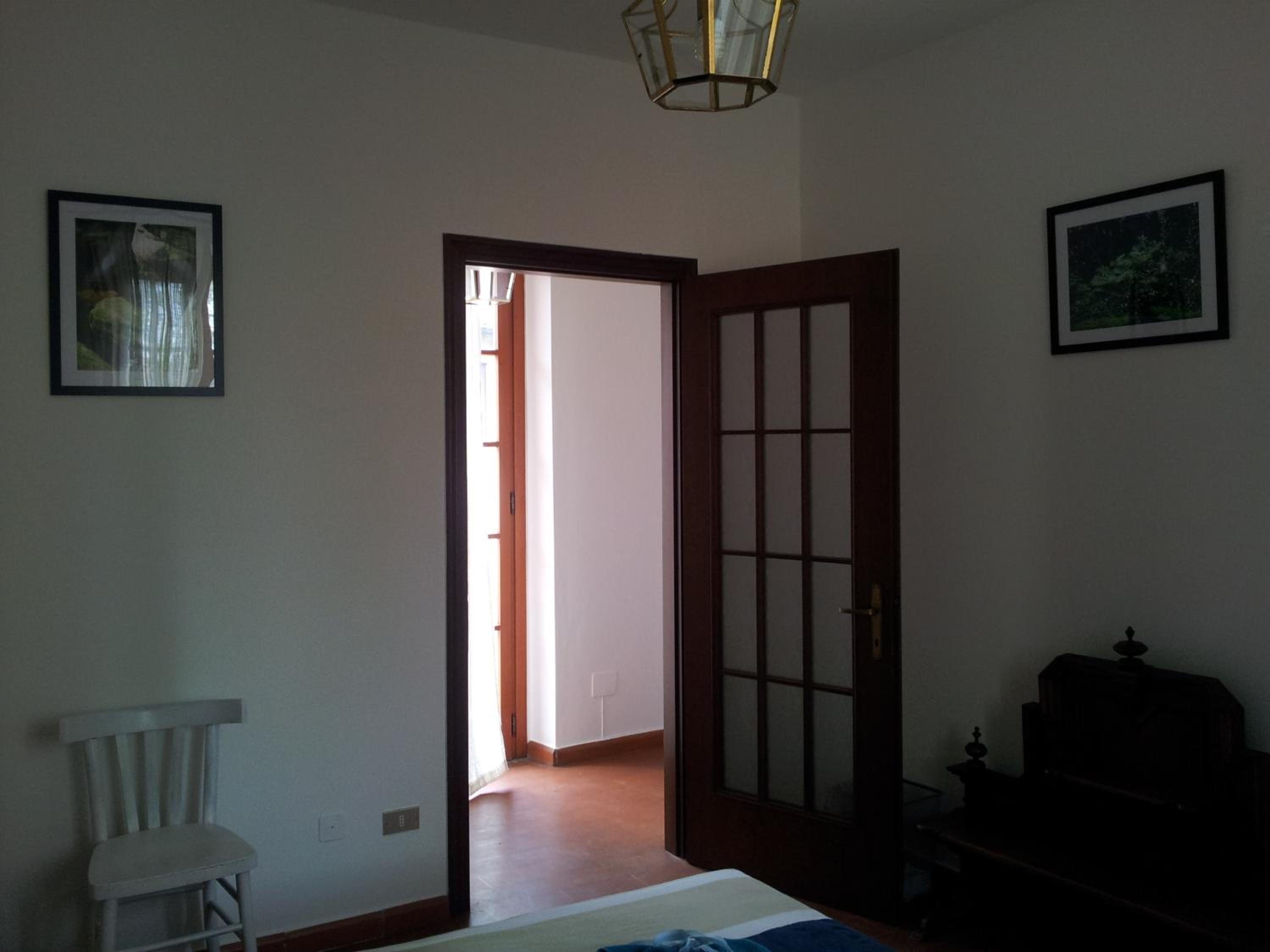 Double Room With Shared Bathroom photo 2